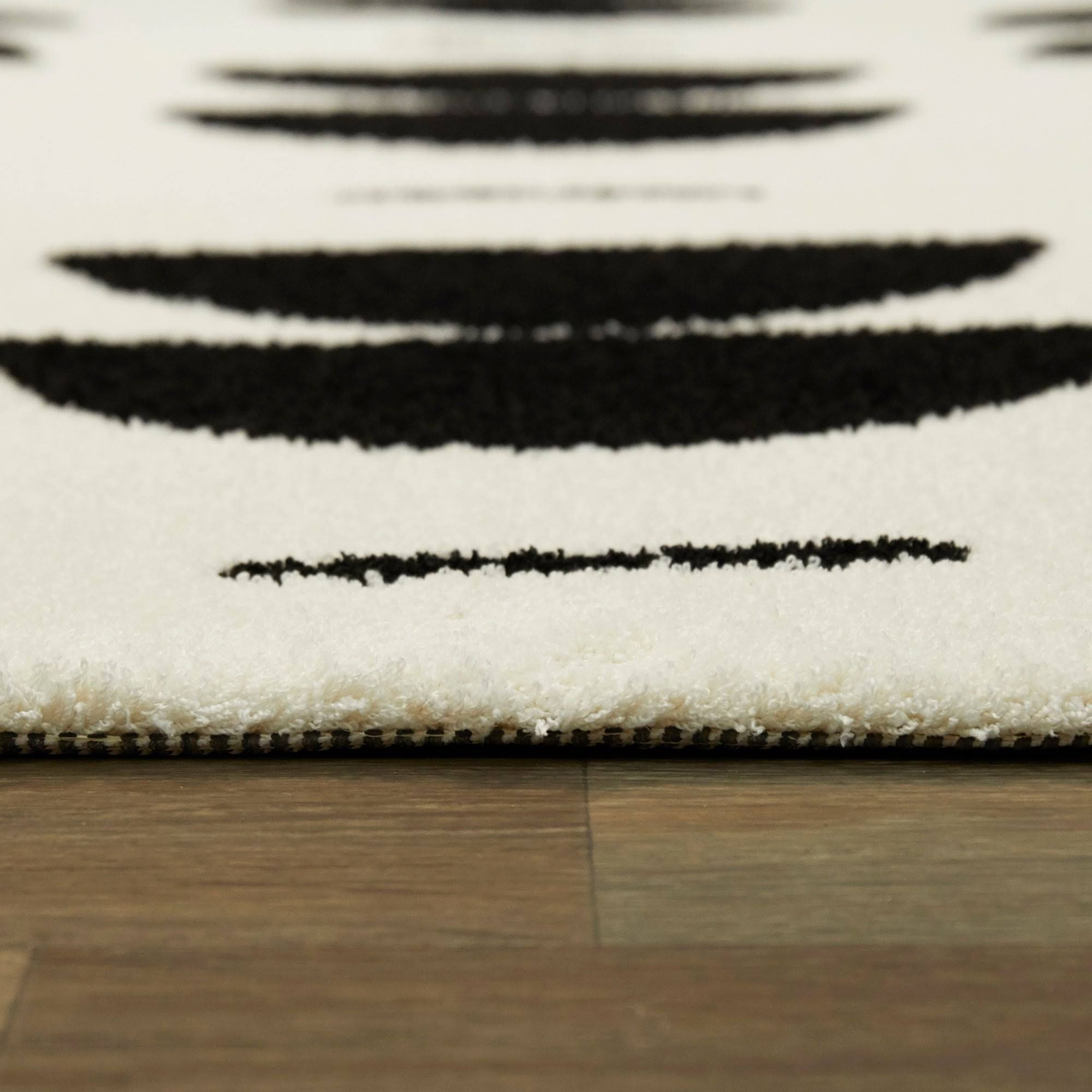 BALTA Calendario White 5 ft. x 7 ft. Modern Geometric Area Rug