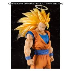 Bandai Figuarts Zero EX Dragon Ball Z Super Saiyan 3 Son Goku Statue
