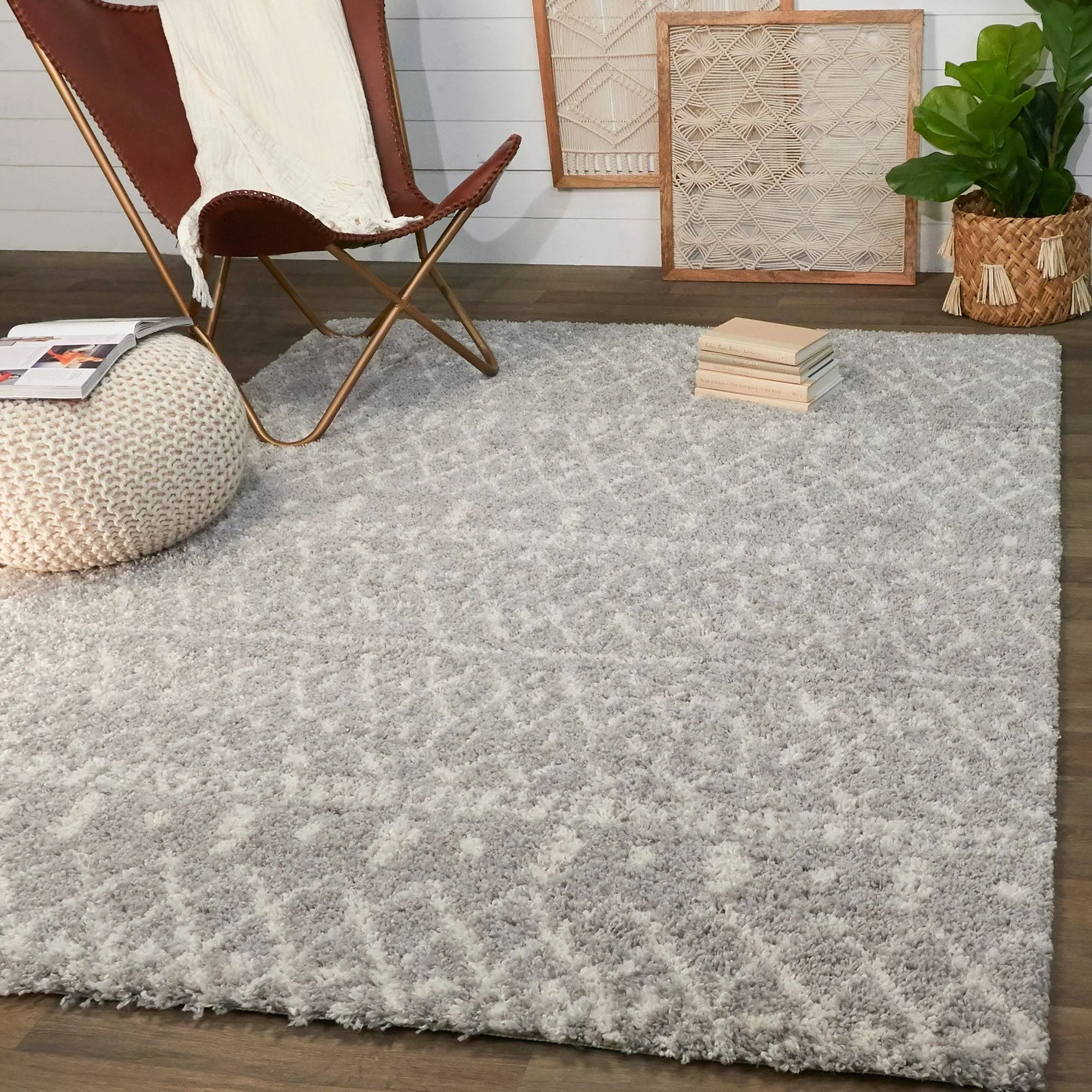 Balta Dominic Grey/Cream 5 ft. x 7 ft. Moroccan Shag Area Rug