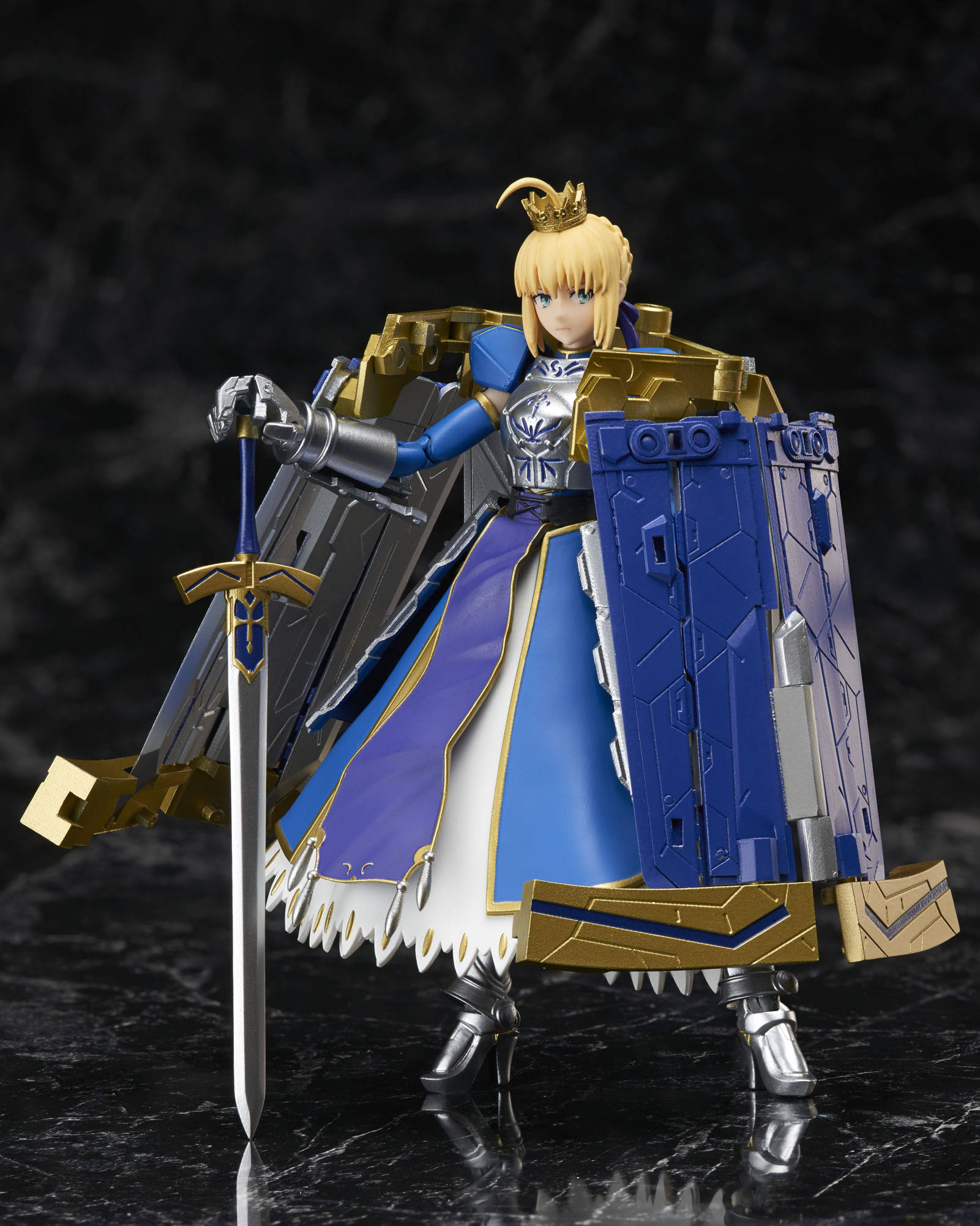 Fate/Grand Order: Saber Arturia Pendragon & Variable Excalibur Armor Girls Project Figure
