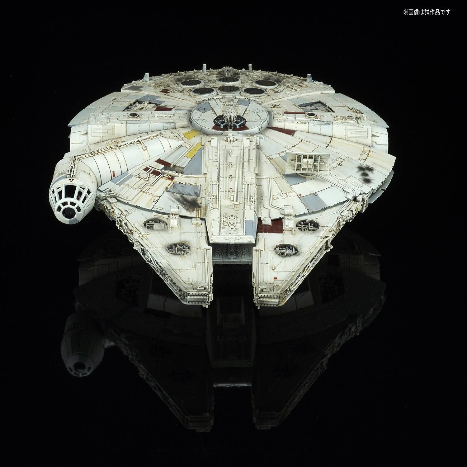 Millennium Falcon Star Wars The Last Jedi Bandai 1/144 Plastic Model