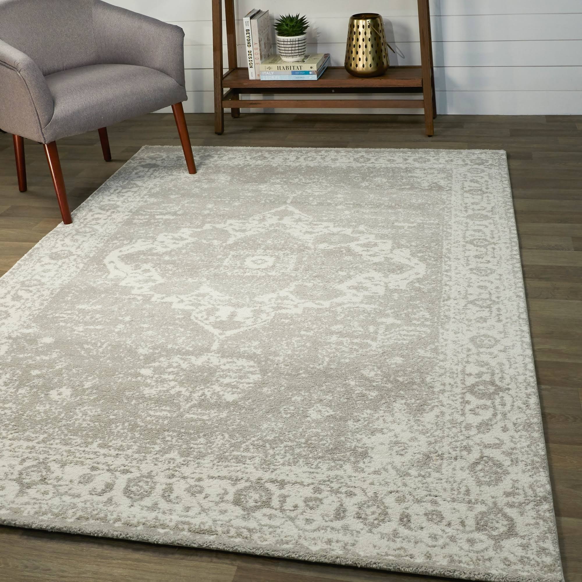 Nafisa Oriental Indoor Area Rug - 5& 3x22 x 7& - Grey