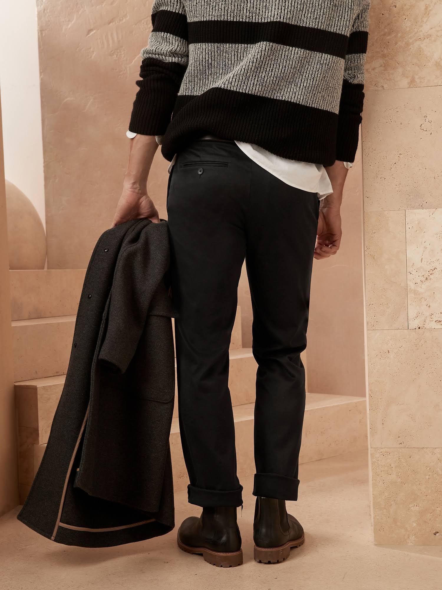 Banana Republic Men's Straight Rapid Movement Chino Pant Black Tall Size 32W 36L