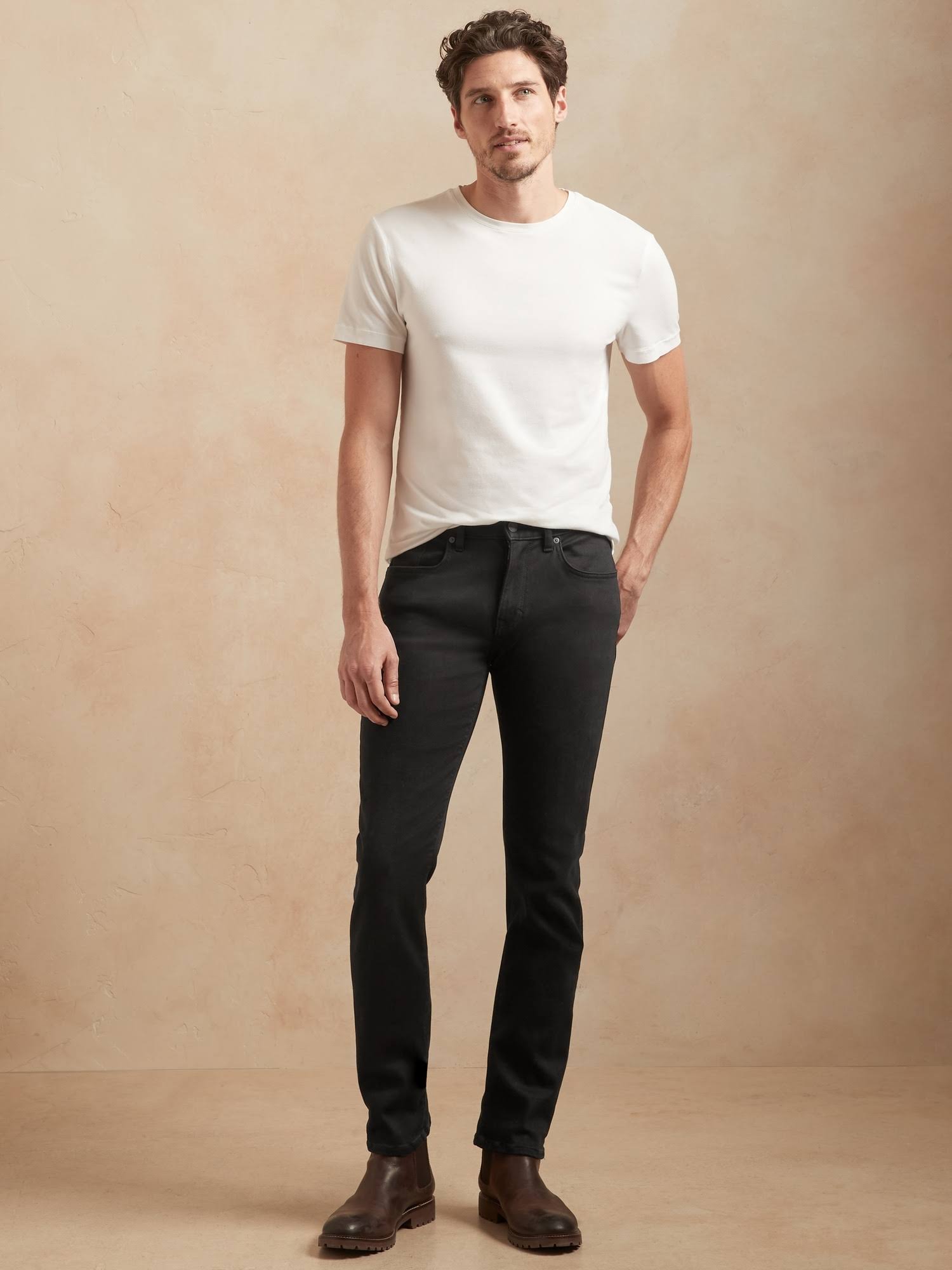 Banana Republic Men's Slim Luxe Traveler Black Jean True Black Size 30W 32L