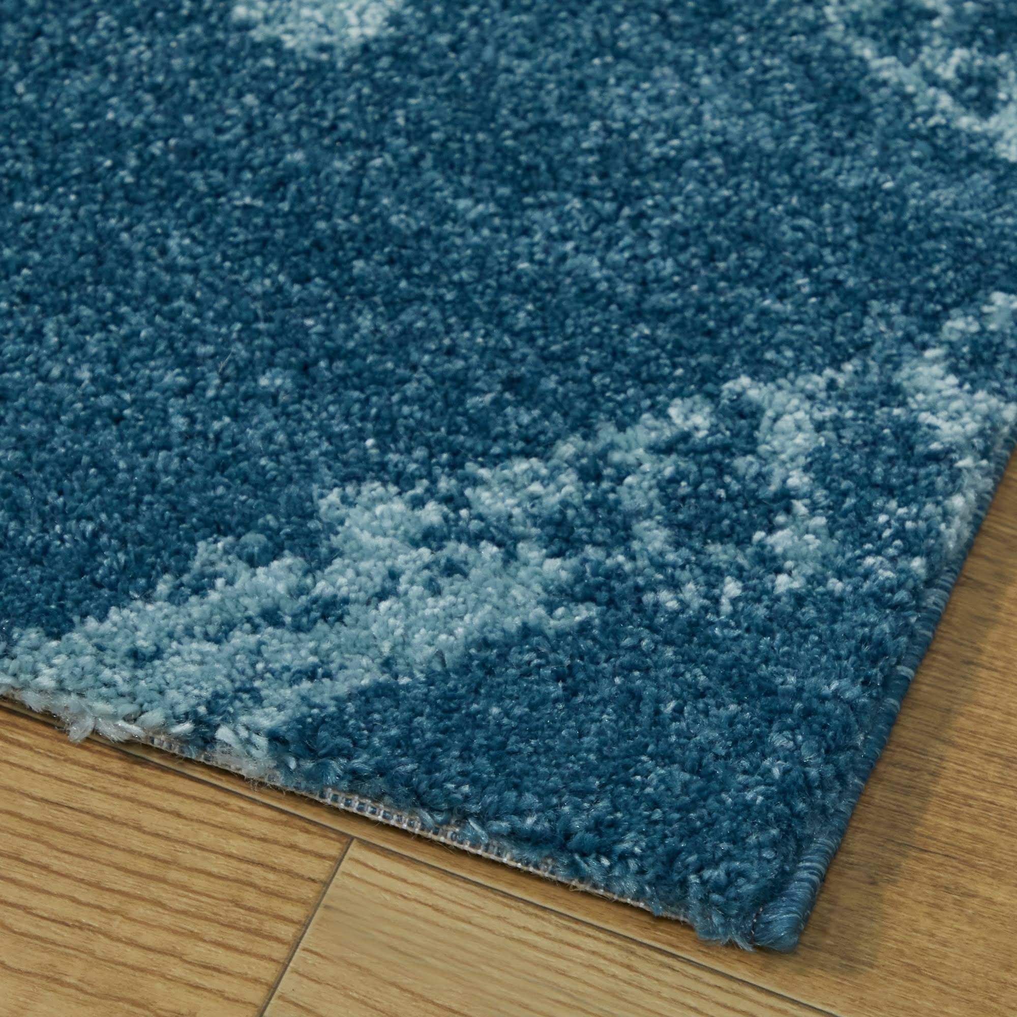 Leyton Nautical Starfish Coastal Area Rug - Runner 2&7