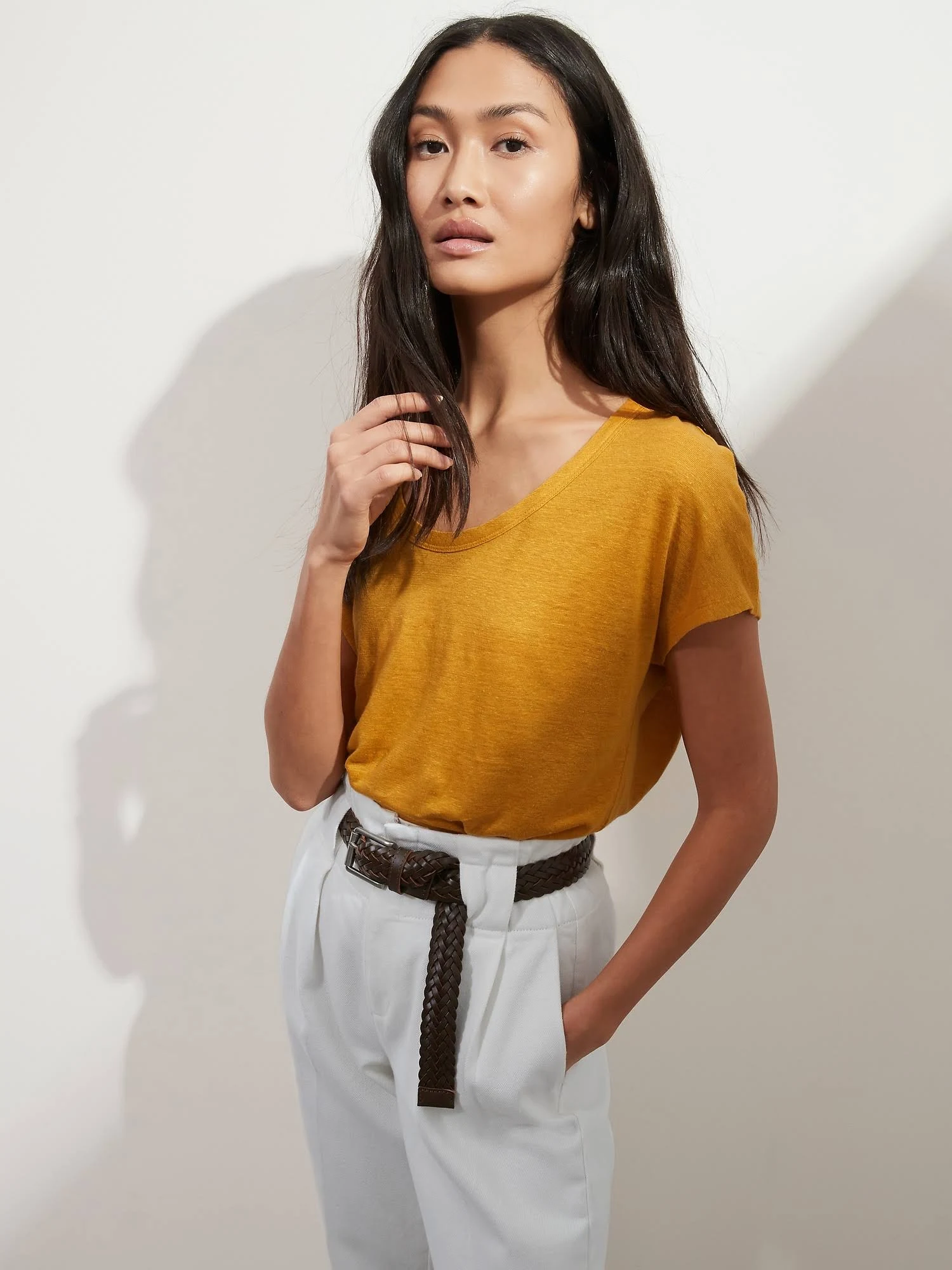 Banana Republic Women's Linen Scoop-Neck T-Shirt Golden Yellow Size Xs