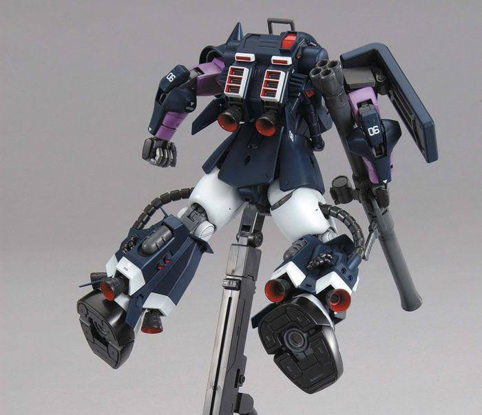 Bandai 152373 - MS-06R-1A Zaku II (Black Tri-Stars) Ver 2.0 mg 1/100