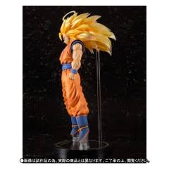 Bandai Figuarts Zero EX Dragon Ball Z Super Saiyan 3 Son Goku Statue