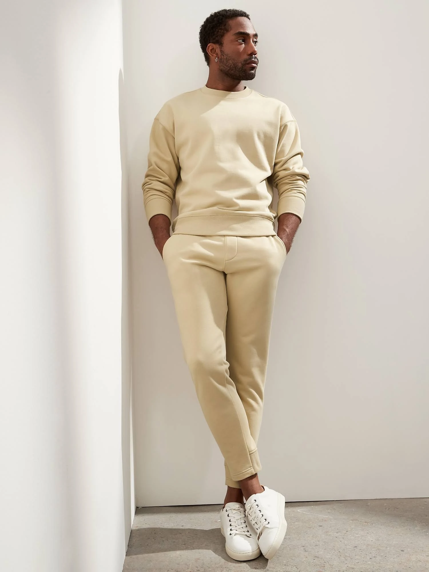 Banana Republic Men's French Terry Crew-Neck Sweatshirt Beige Baja Sand Tall Size XL
