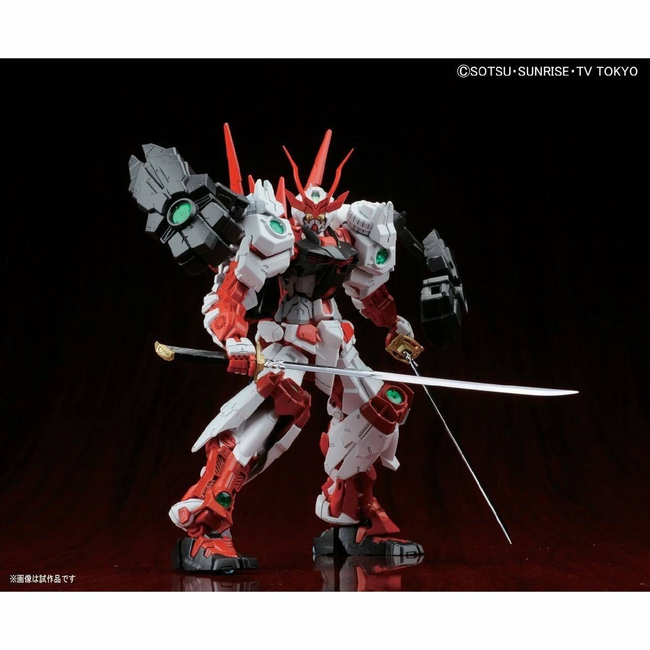 mg 1/100 Sengoku Astray Gundam