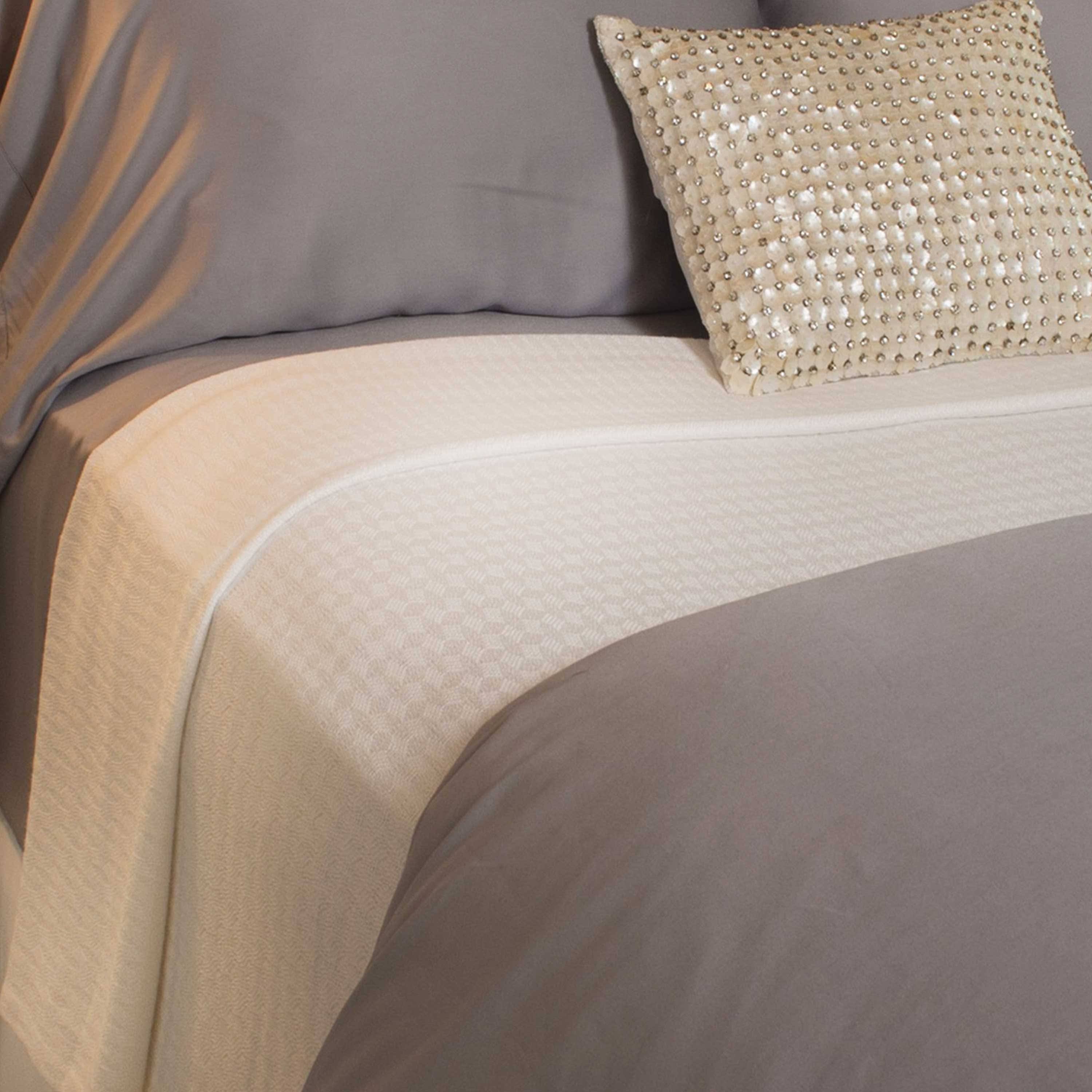 Bamboo Bed Blanket Butter King