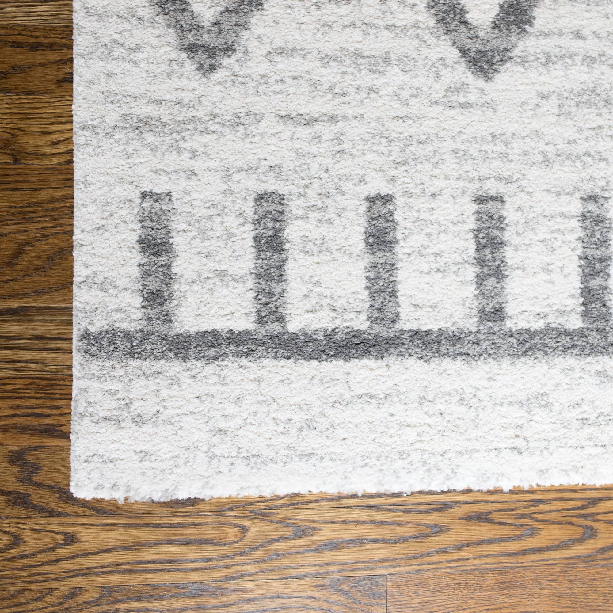 BALTA Rugs Arman Transitional Trellis Area Rug