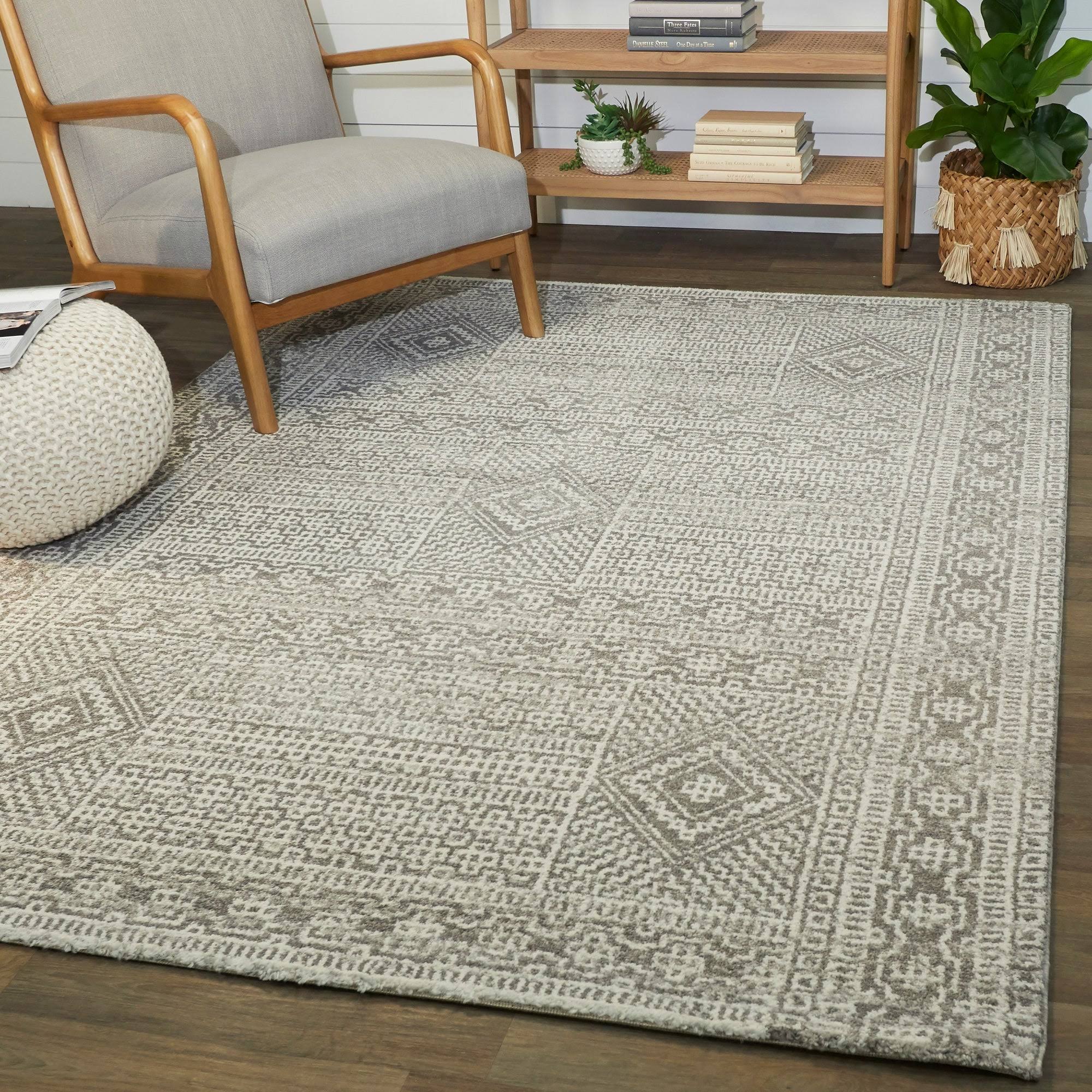 Berlage Transitional Area Rug - Grey - 7&10x22 x 10&