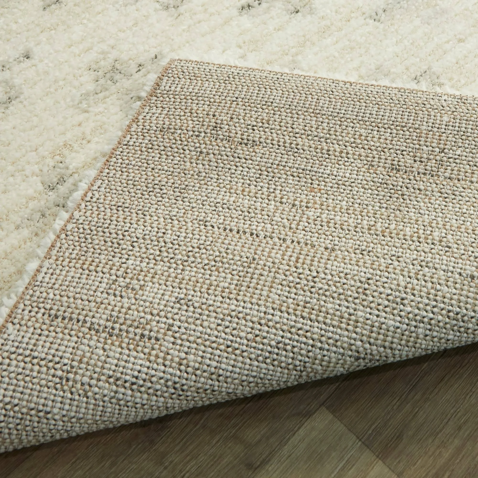 Balta Dionne Modern Cross Geometric Plush Area Rug - 5&3x22 x 7& - Grey