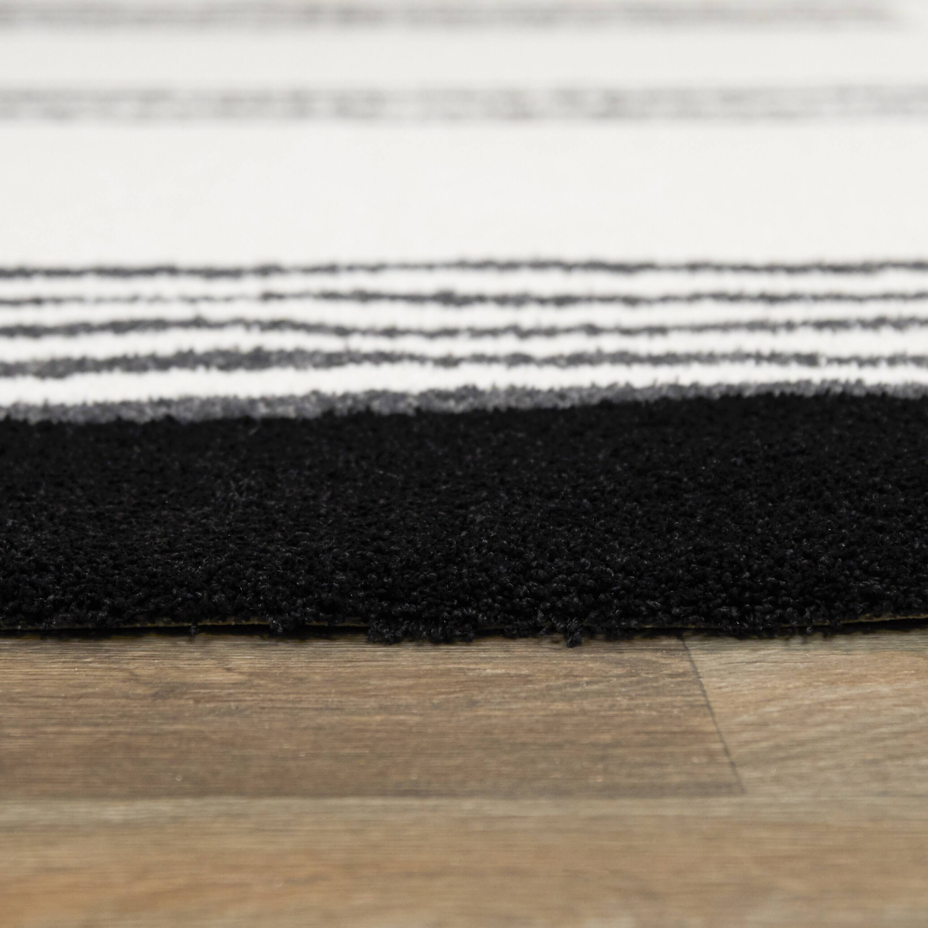 Orion Contemporary Stripes Area Rug - 5&3x22 x 7& - White