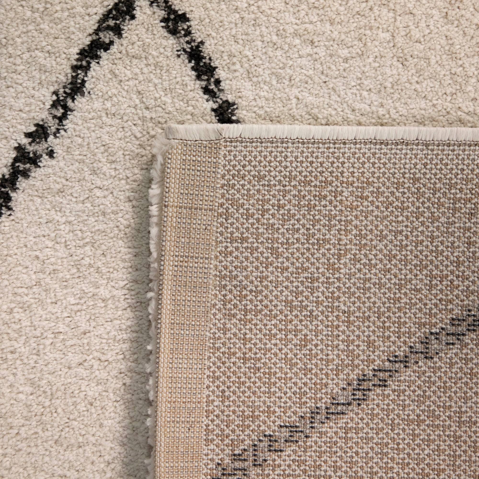 BALTA Grace Off-White 5 ft. x 7 ft. Diamond Trellis Area Rug, Beige