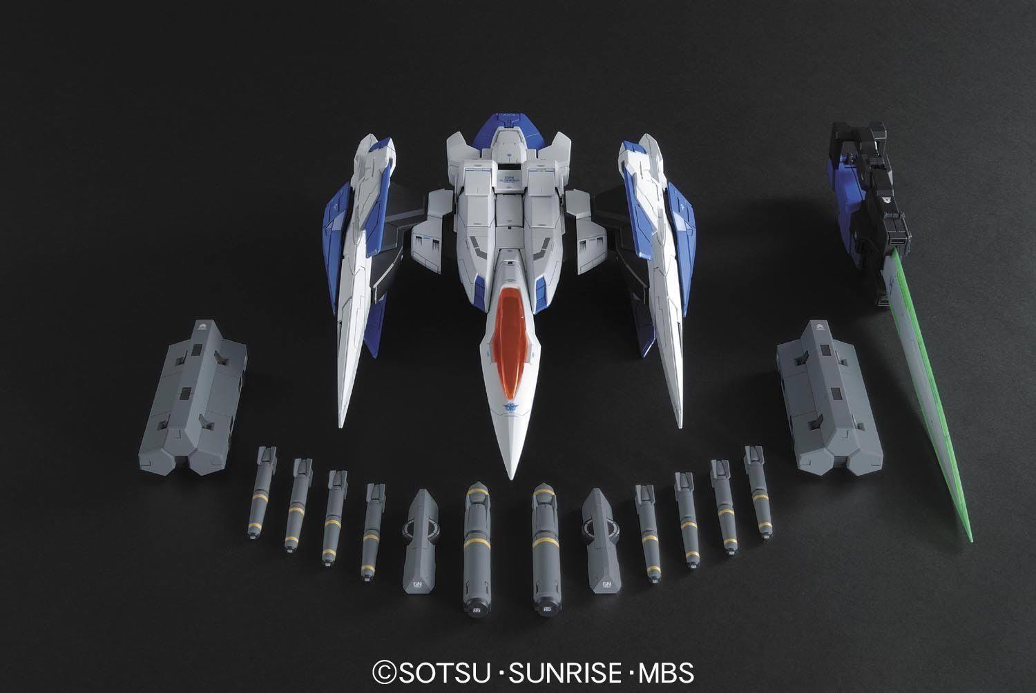 Bandai 161016 - Gundam 00 Raiser PG 1/60