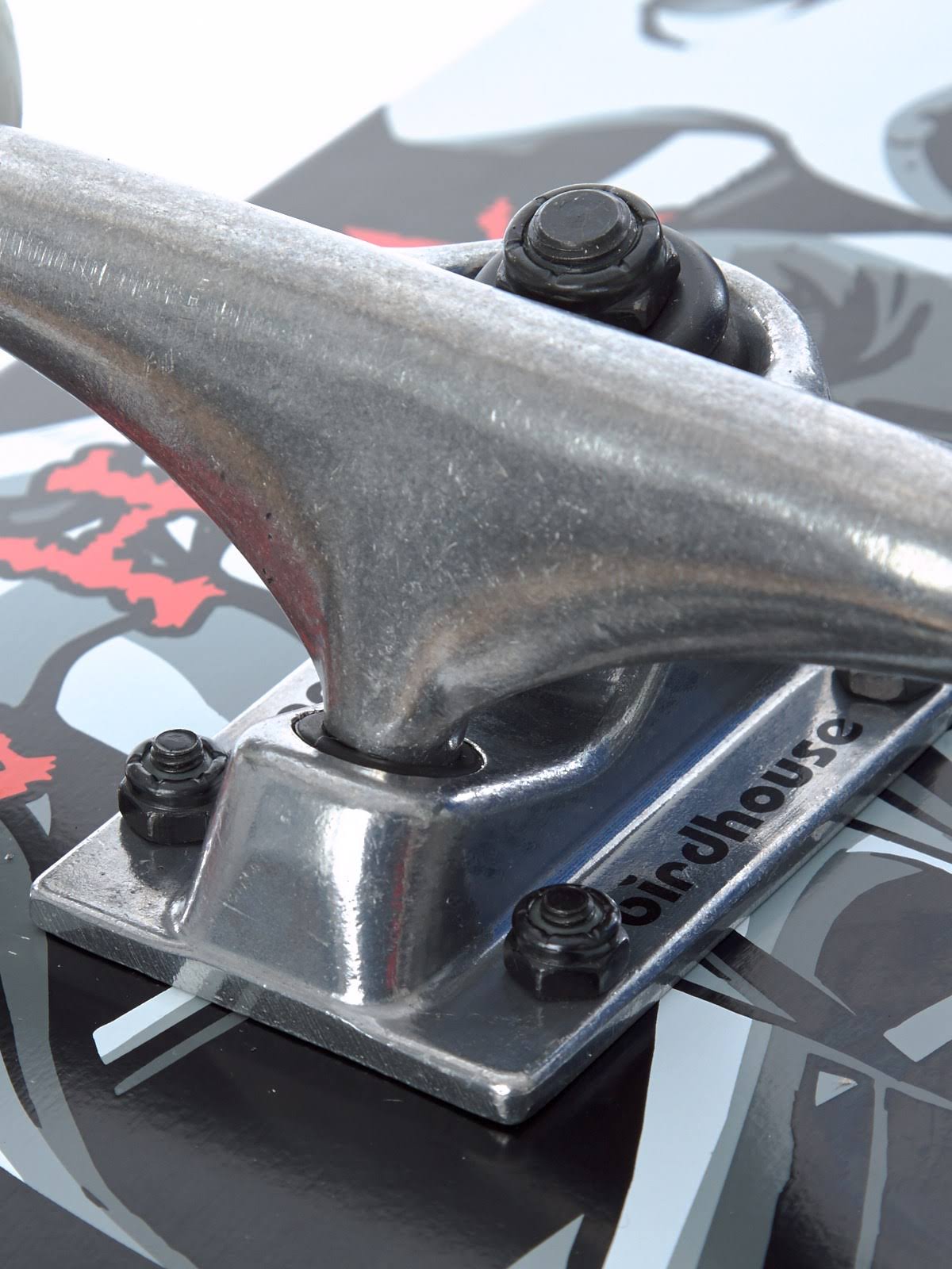 Birdhouse Tony Hawk Falcon 3 in Black 7.75x22 Skateboard Complete