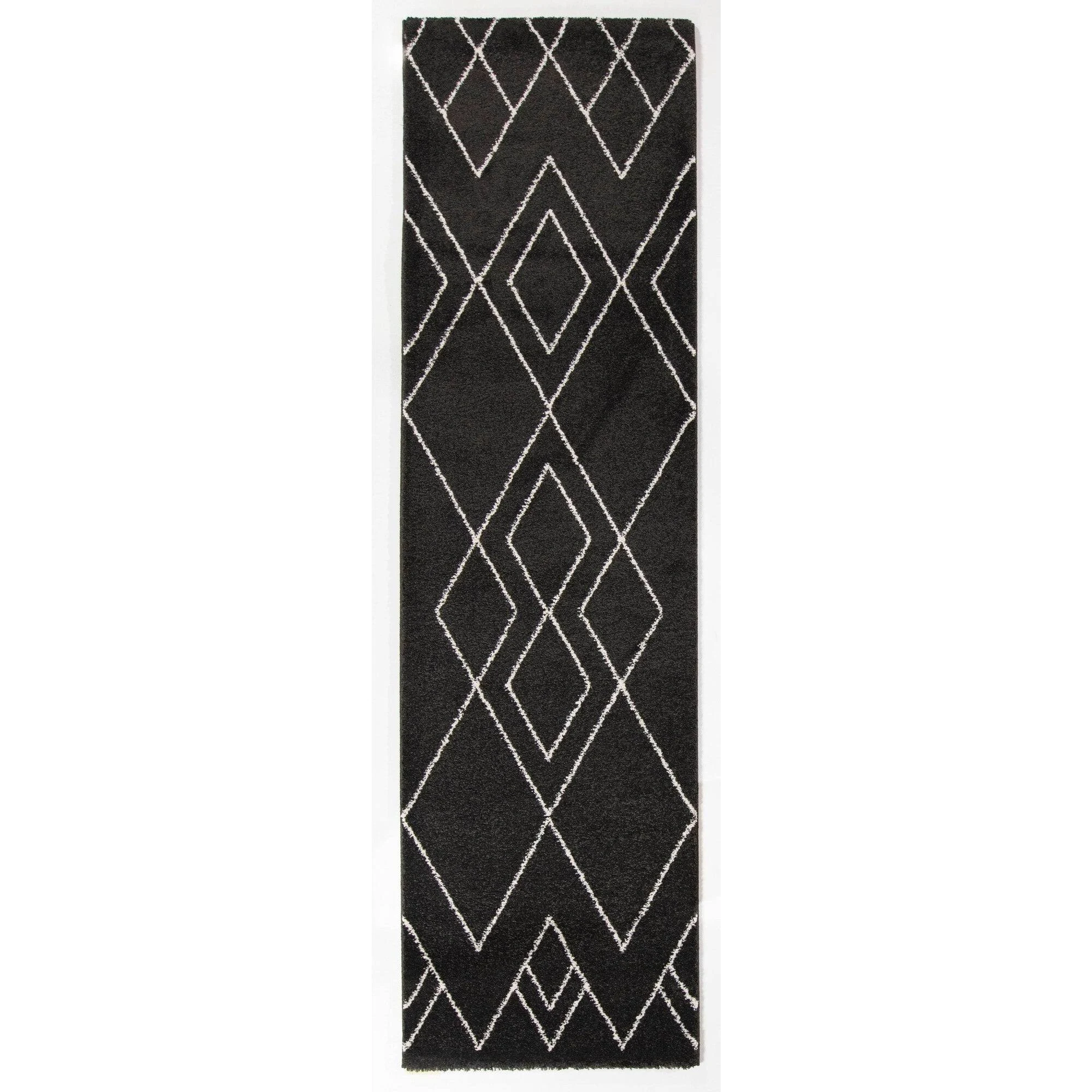 Carson Carrington Isgarde Diamond Indoor Area Rug 89 x 12