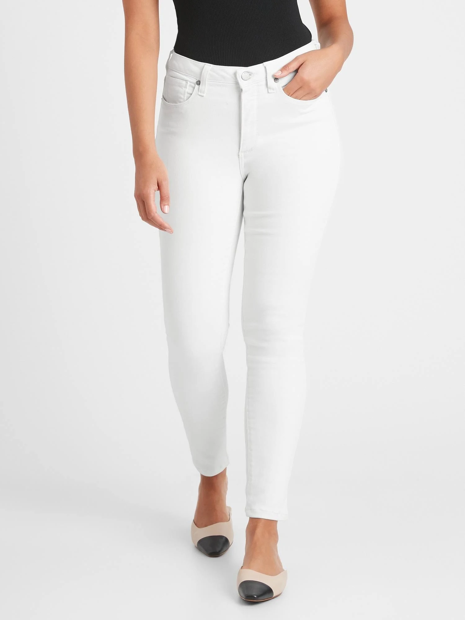 Banana Republic Women's Curvy Mid-Rise Skinny Jean White Size 24 Regular