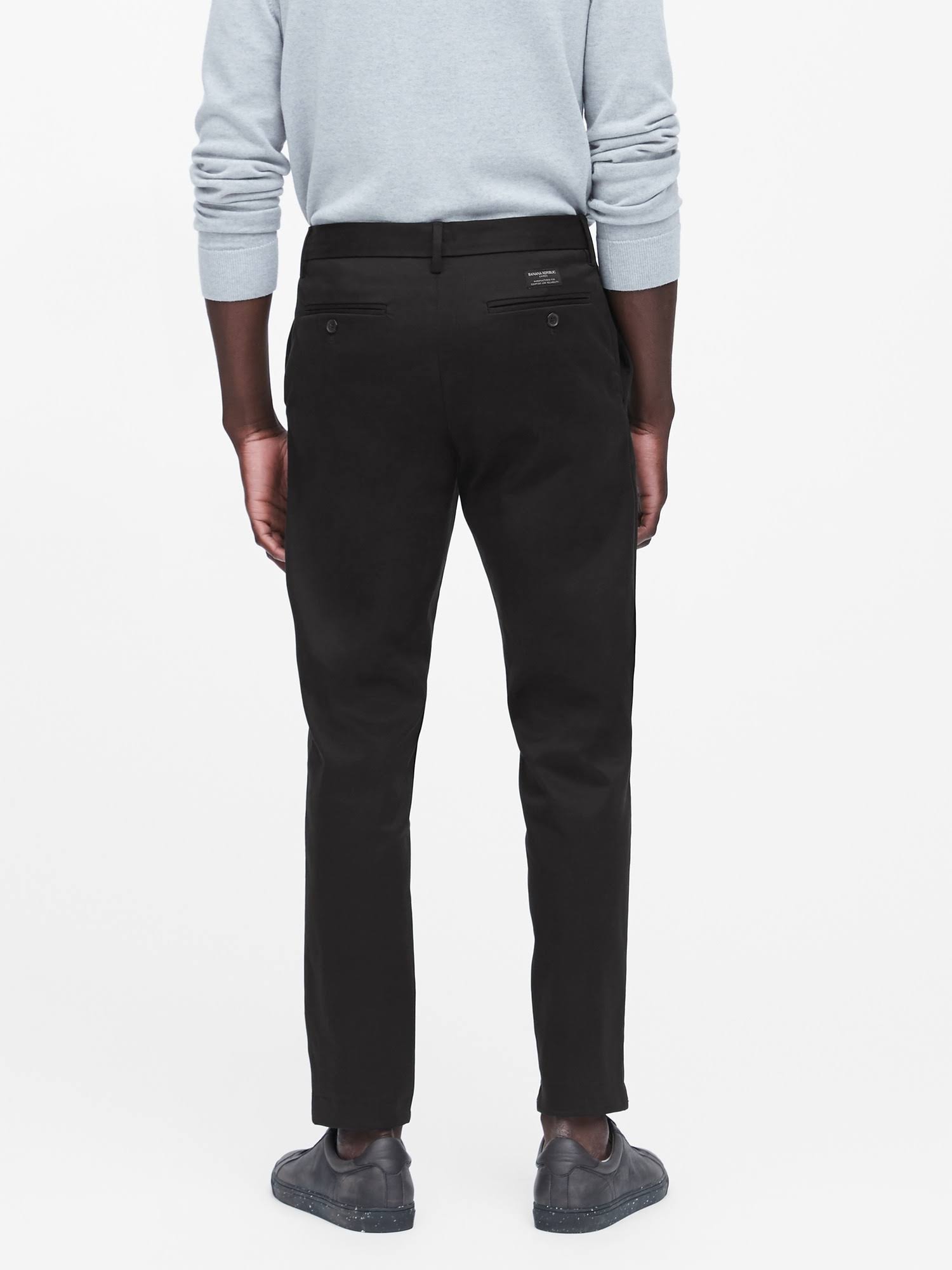 Banana Republic Men's Mason Athletic Tapered Rapid Movement Chino Pant Black Size 30W 32L