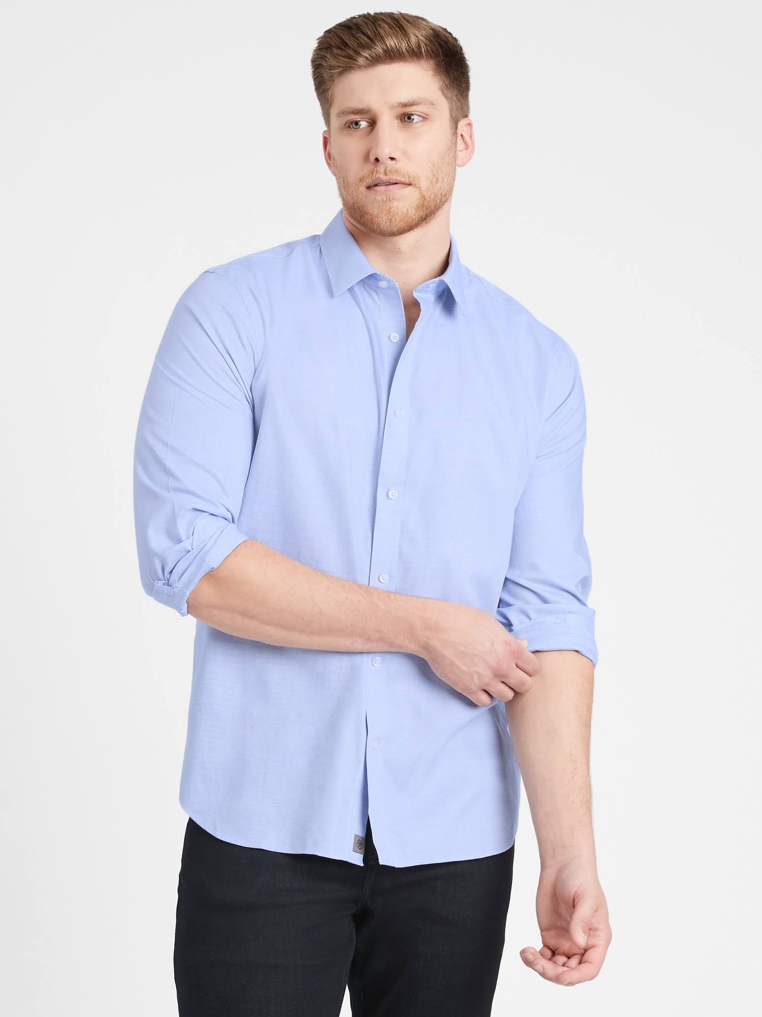 Banana Republic men's Untucked Slim-Fit Non-Iron Dress Shirt Basic Blue Size XL