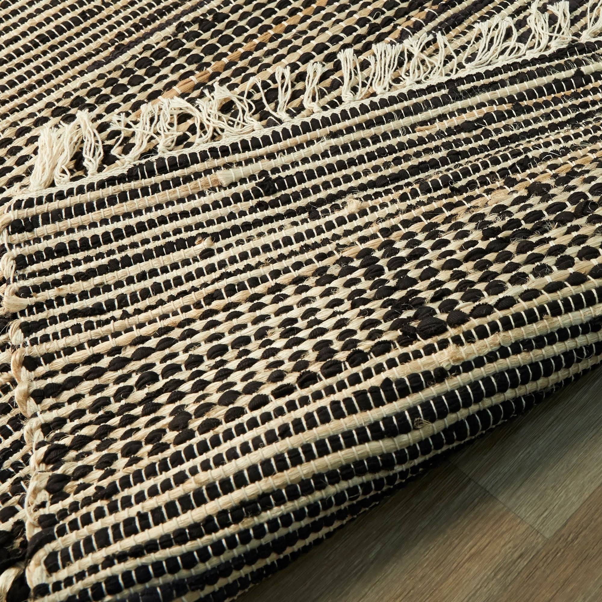 Papilio Hunter Sisal Flatweave Natural Fiber Jute Area Rug - 5&3x22 x 6&7x22 - Black