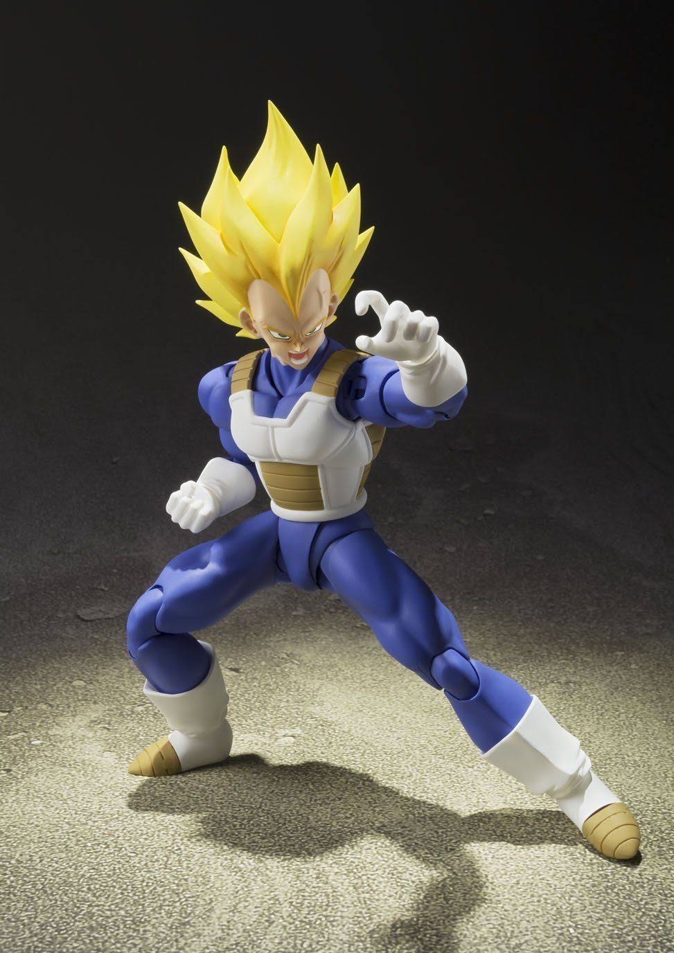 Dragon Ball Z: Super Saiyan Vegeta S.H.Figuarts Action Figure