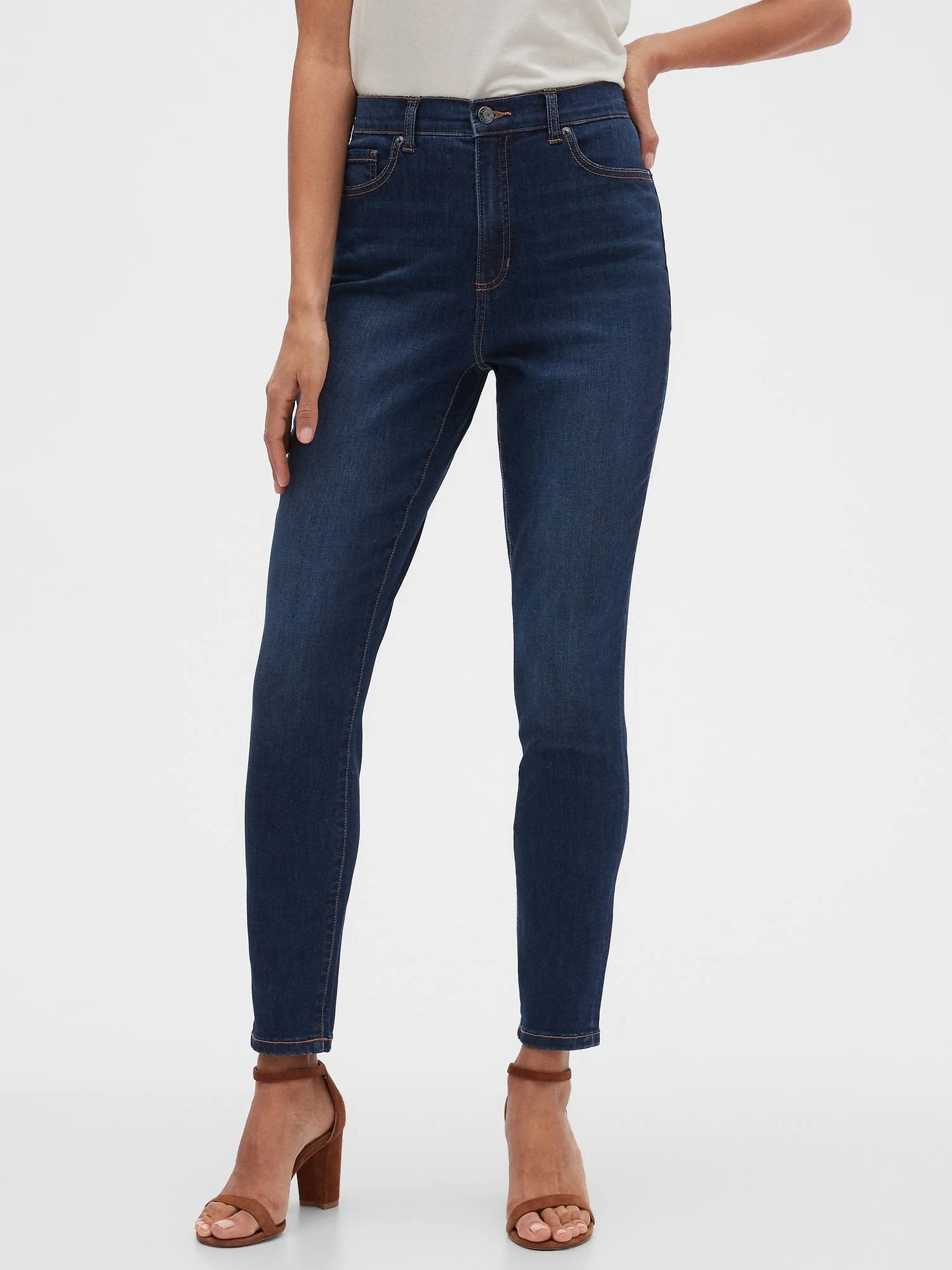 Wo's Curvy High-Rise Soft Touch Dark Wash Skinny Jean Dark Wash