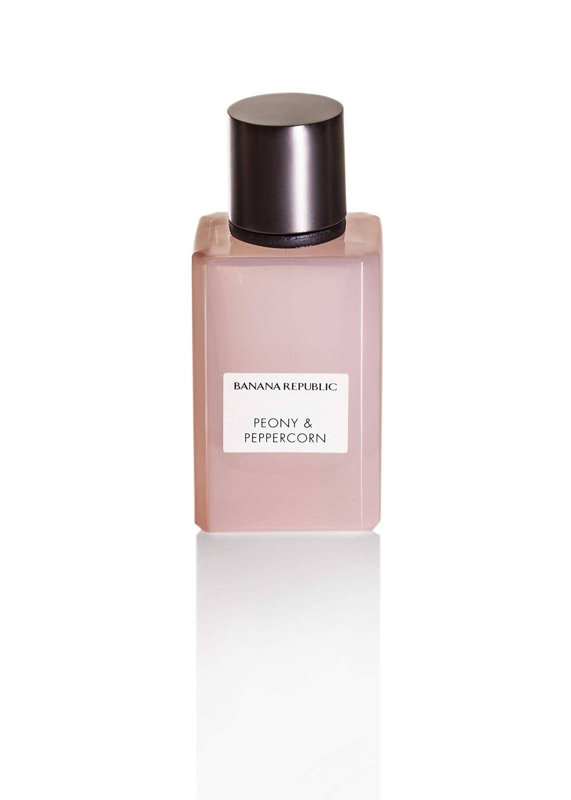 Banana Republic Peony & Peppercorn Eau De Parfum Spray by Banana Republic 2.5 oz