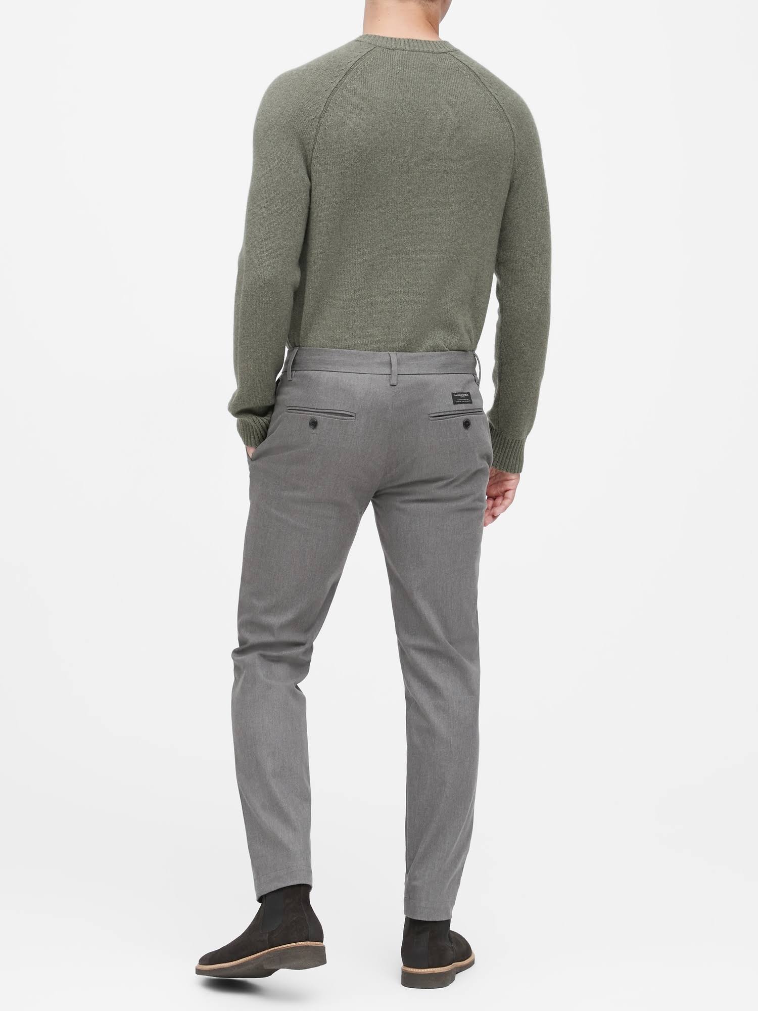 Banana Republic Men's Mason Athletic Tapered Rapid Movement Chino Pant Marble Gray Big and Tall Size 38W 36L