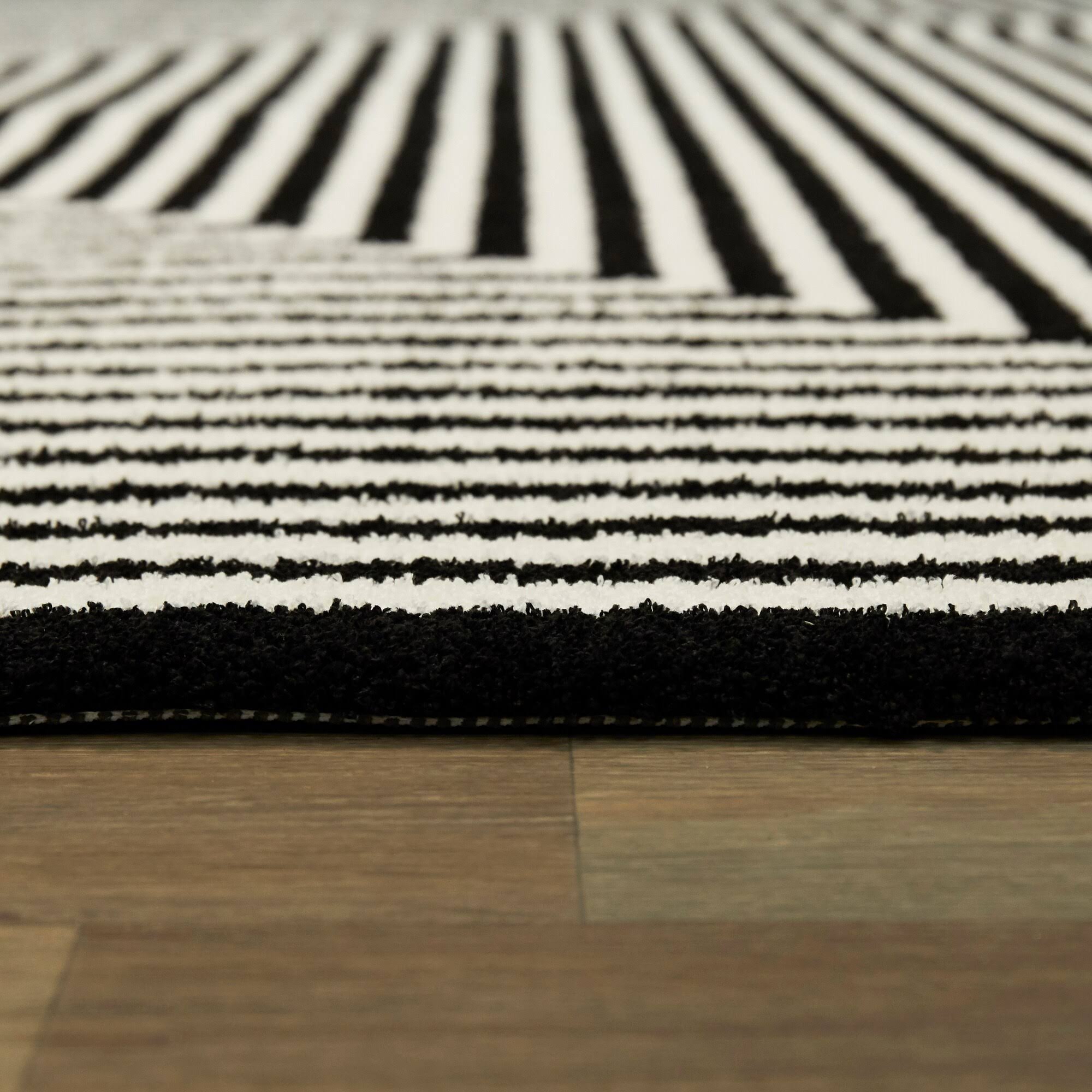 BALTA Hamilton Black 5 ft. x 7 ft. Contemporary Area Rug