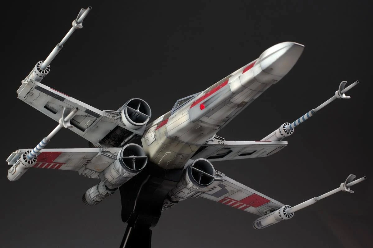 Bandai Star Wars X-Wing Starfighter (Moving Edition) 1/48