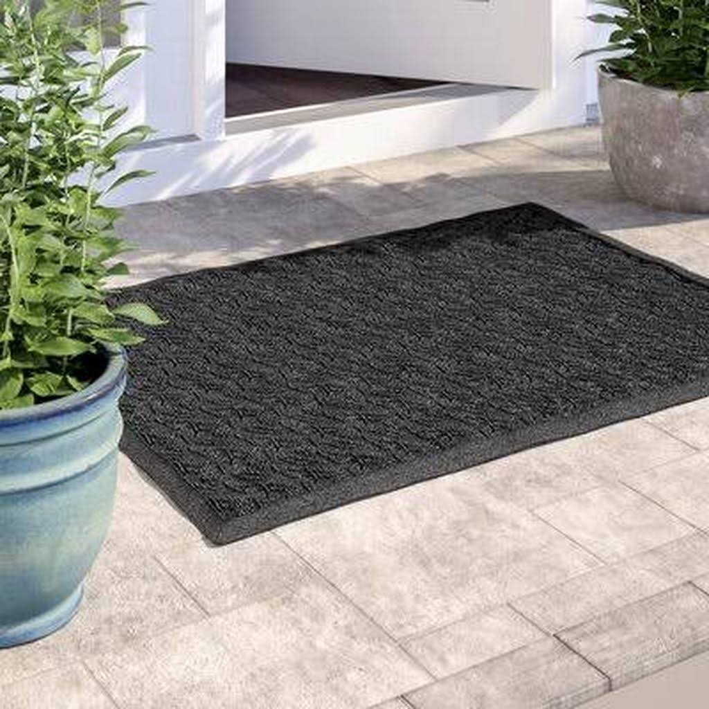 Non-Slip Outdoor Door Mat Sol 72 Outdoor Color: Charcoal