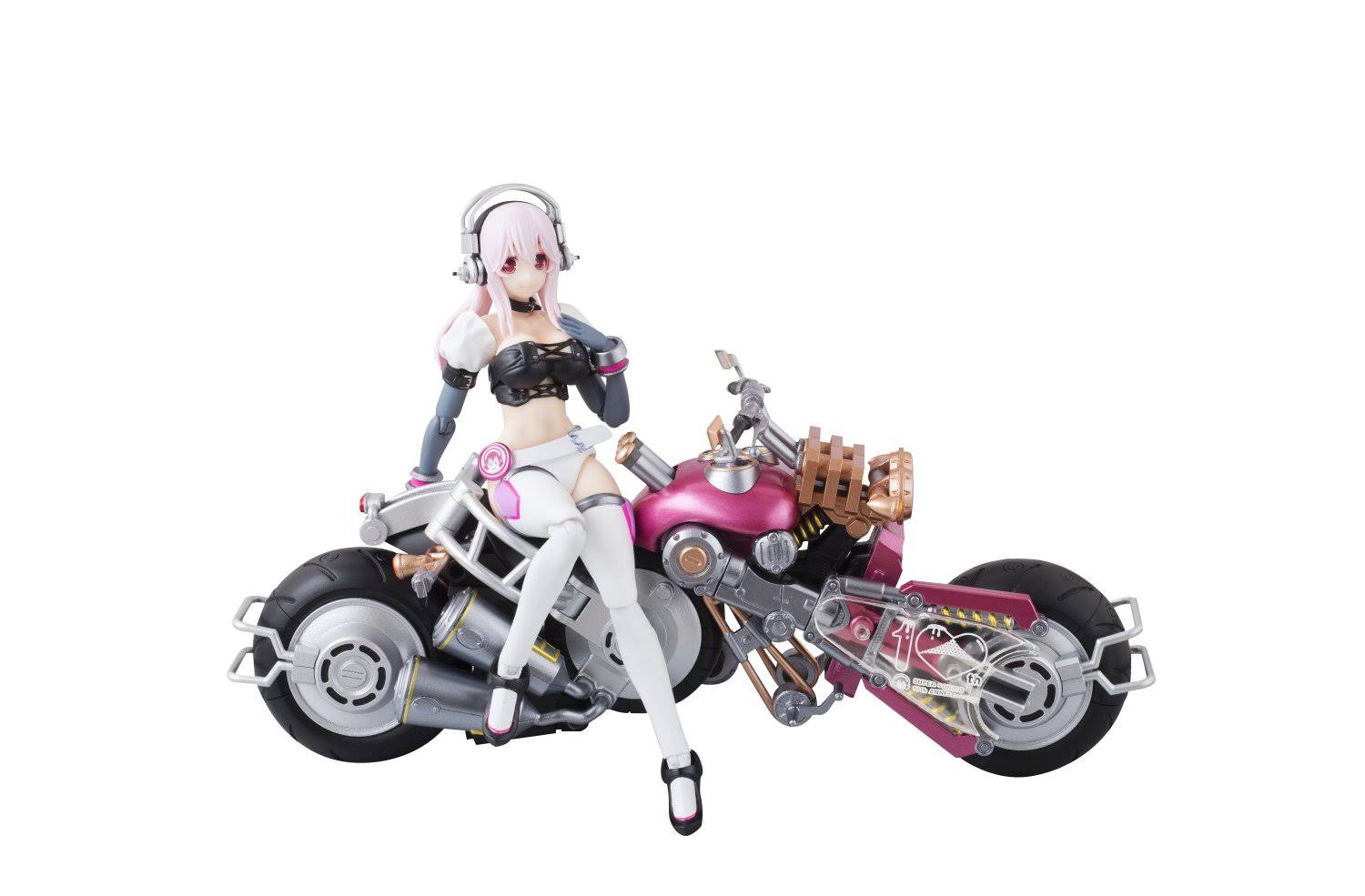 Armor Girls Project Super Sonico with Super Bike Robo