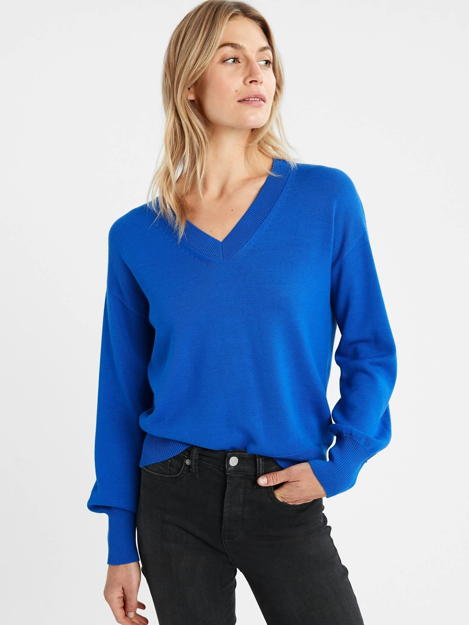 Women's Volume-Sleeve V-Neck Sweater Blue