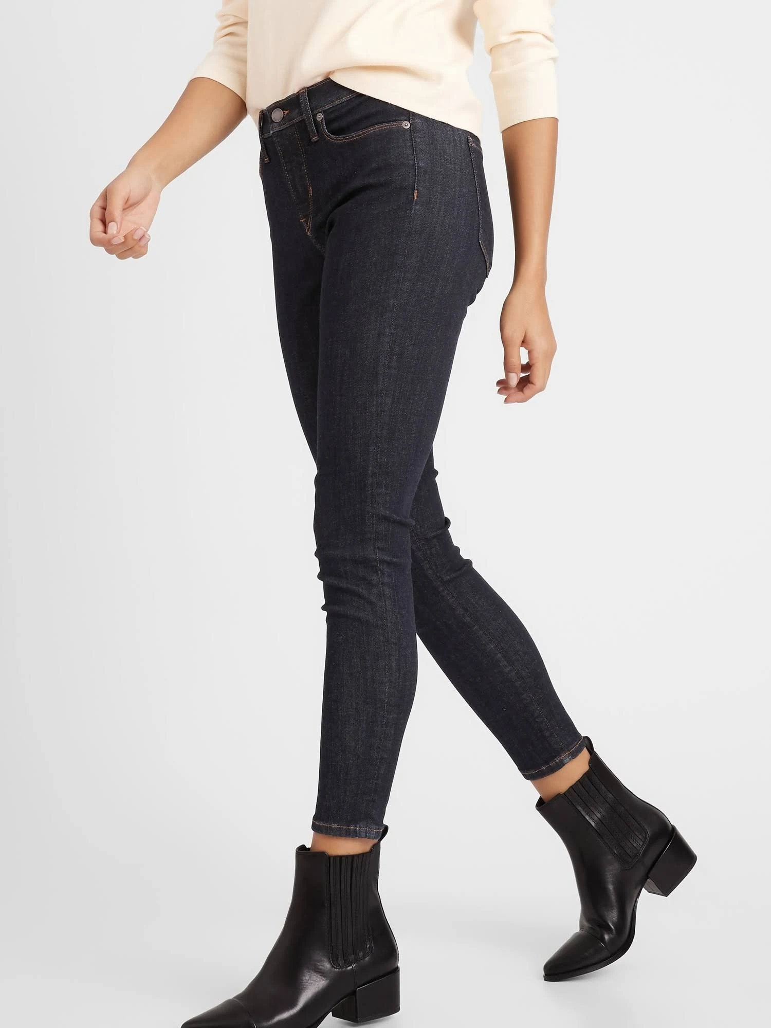 Banana Republic Women's Mid-Rise Skinny Soft Sculpt Jean Dark Rinse Size 31 Regular