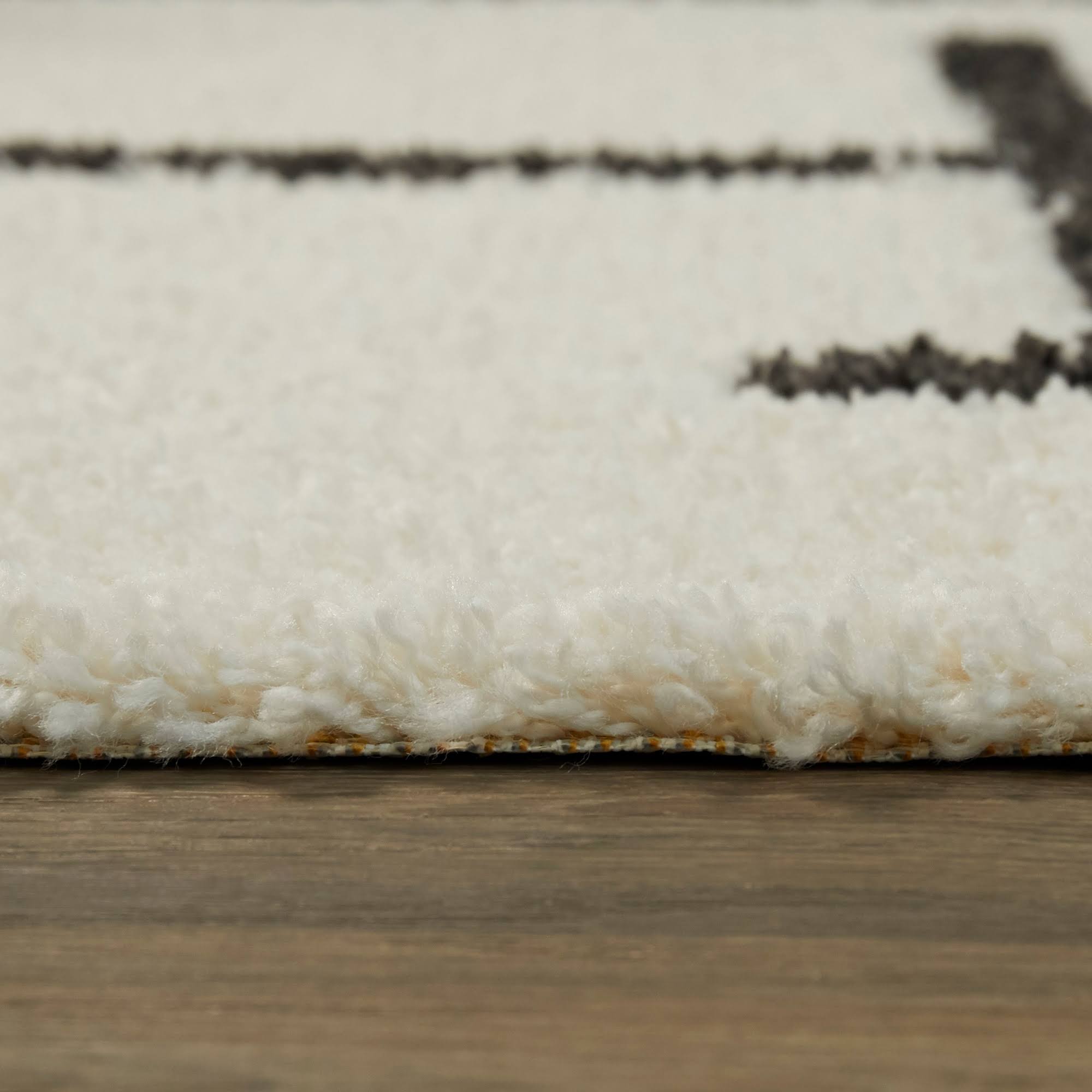 BALTA Crenshaw Cream 5 ft. x 7 ft. Abstract Modern Area Rug, Ivory