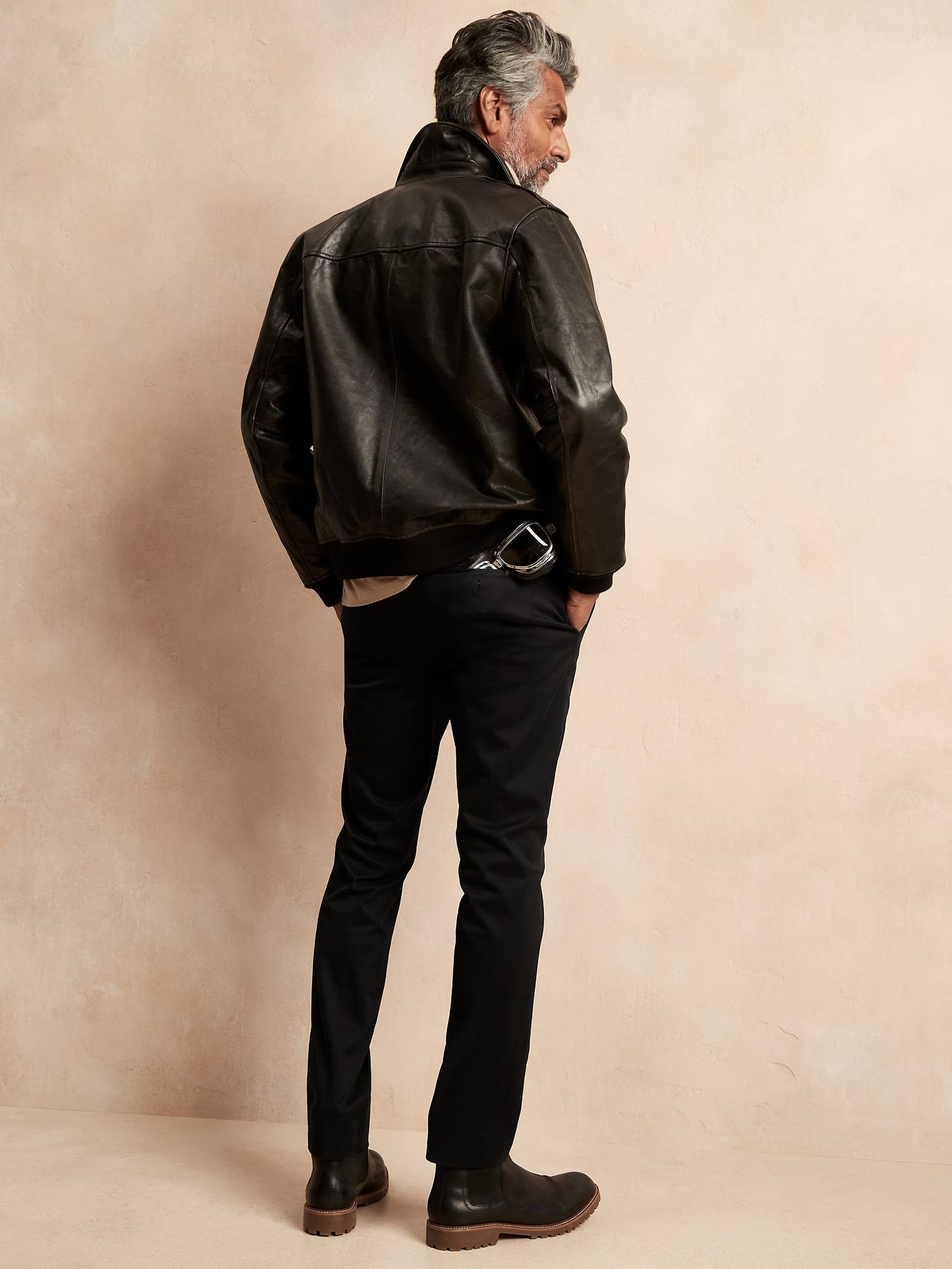 Banana Republic Men's Skinny Rapid Movement Chino Pant Black Tall Size 38W 36L