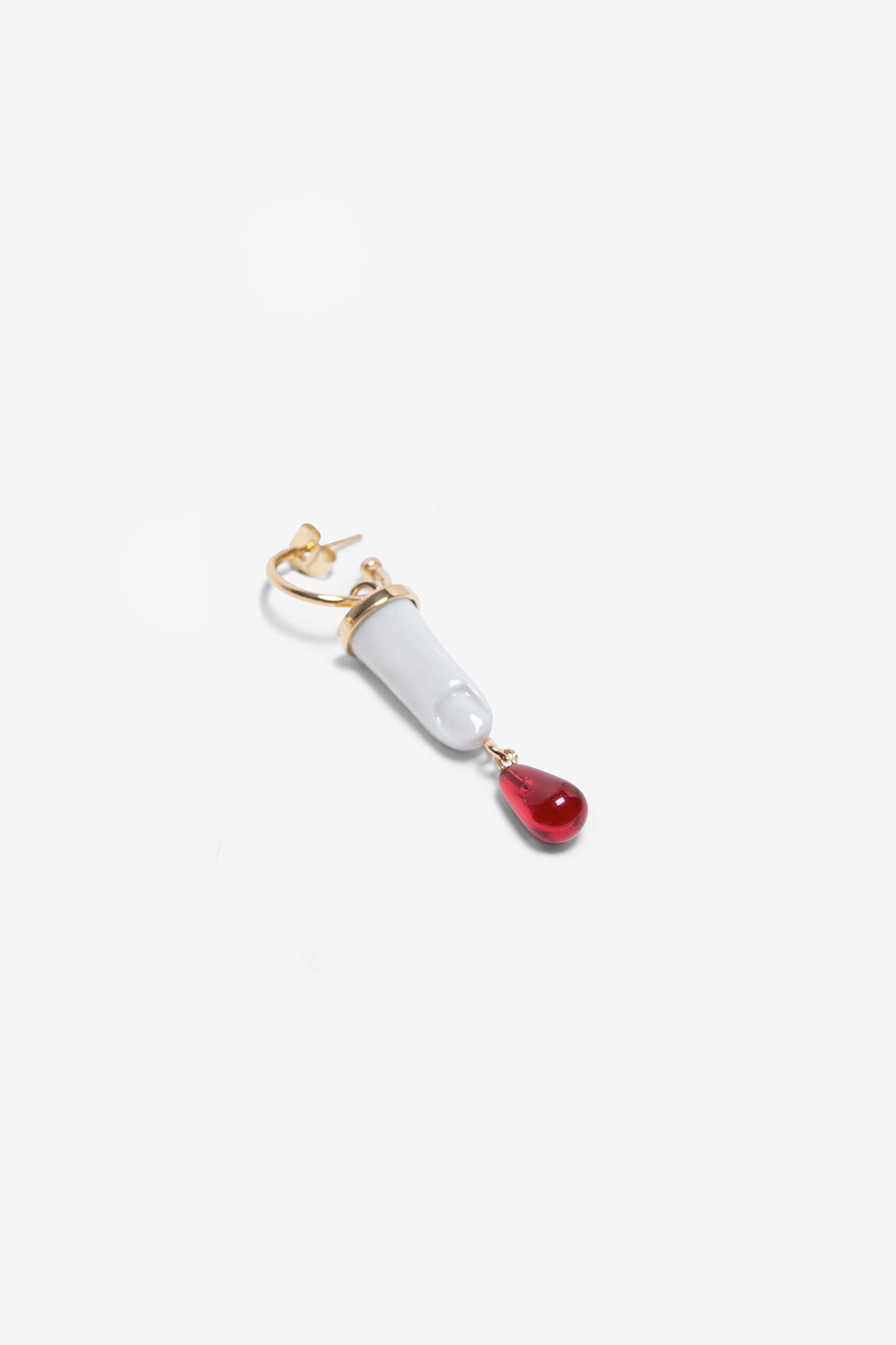 BLOOD DROP SING EARRING
