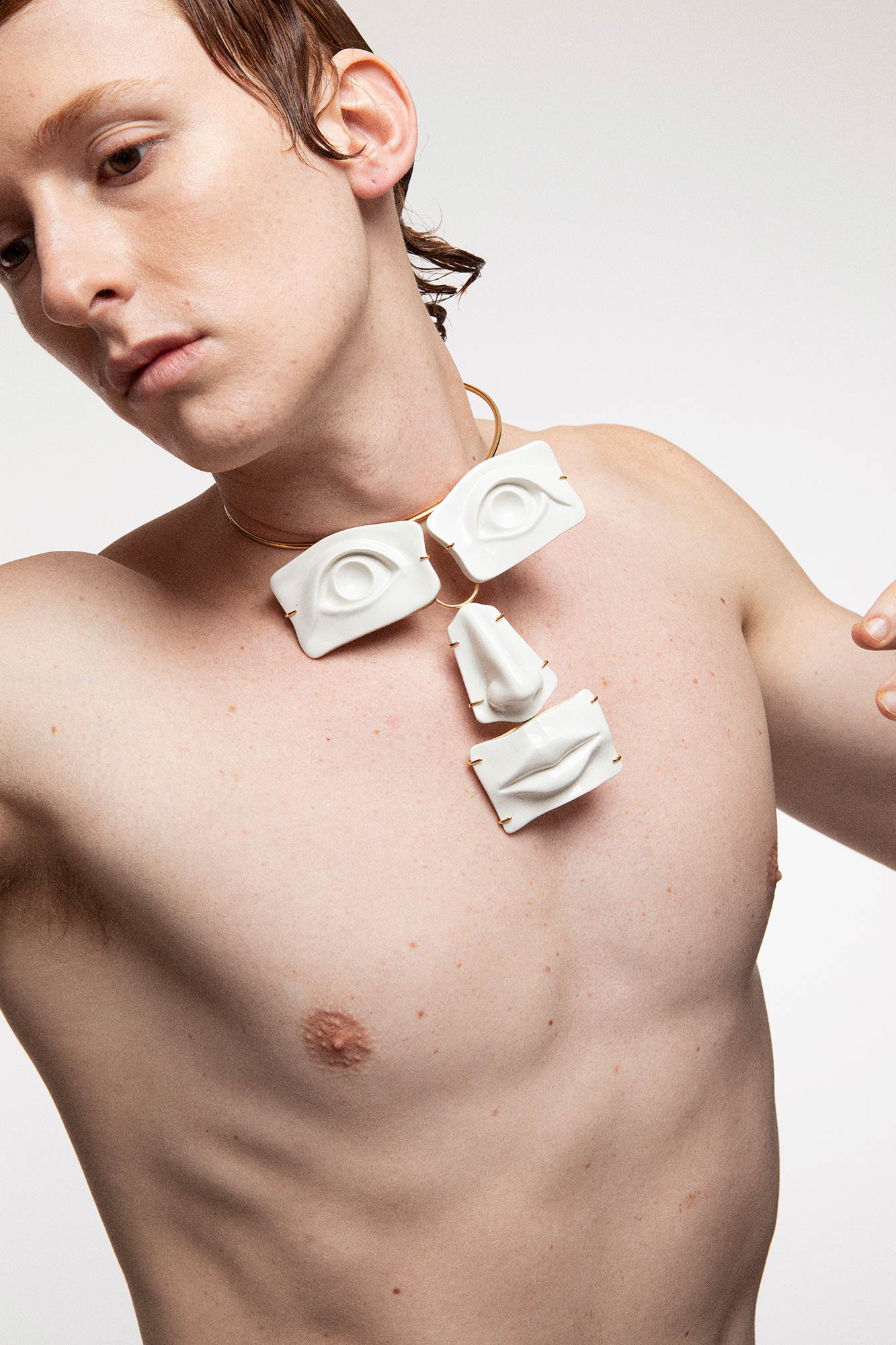 FACE STATEMENT NECKLACE