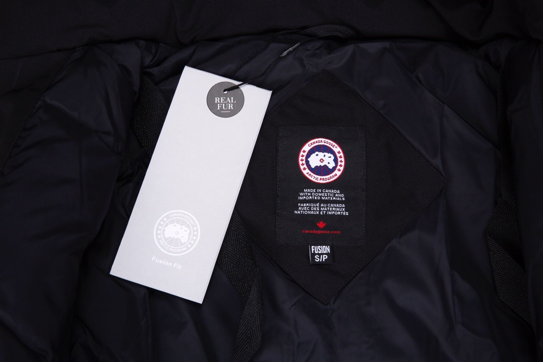 07 Canada Gooxx Deep Blue Female