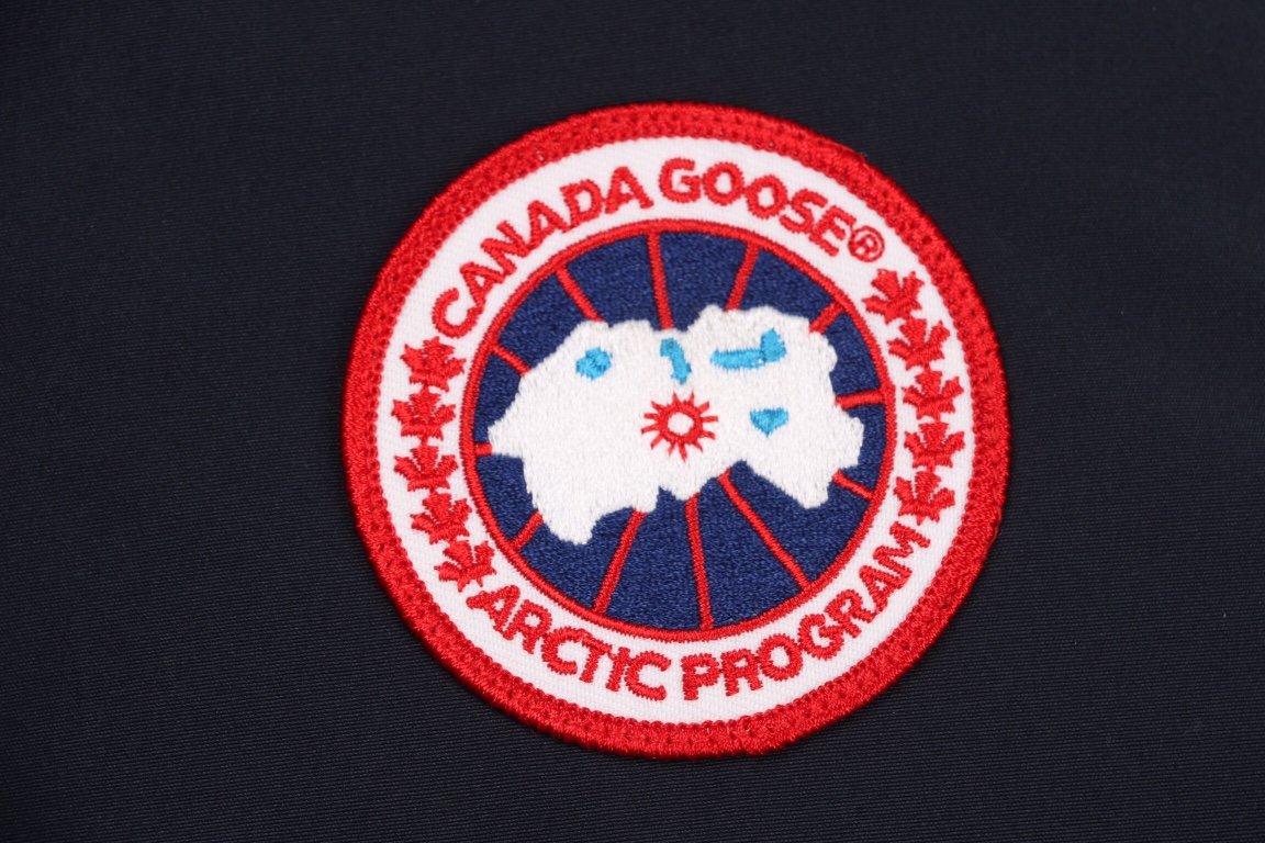 Canada Goose Freestyle Crew Quilted Down Gilet Deep Blue