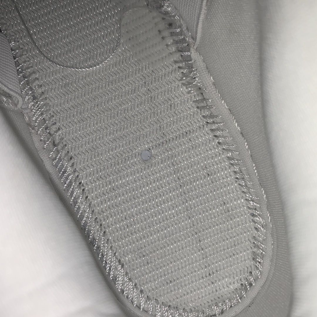 Nike SB Dunk Low Supreme Jewel Swoosh Red