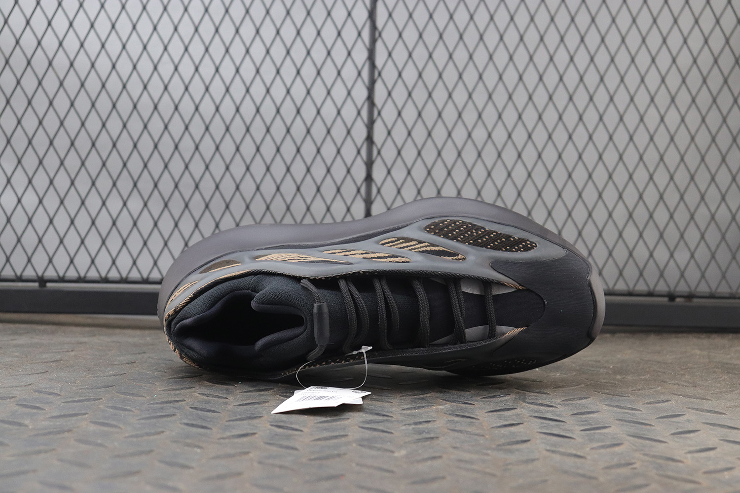 【Clearance】 Adidas Yeezy 700 V3 Clay Brown（US9.5）