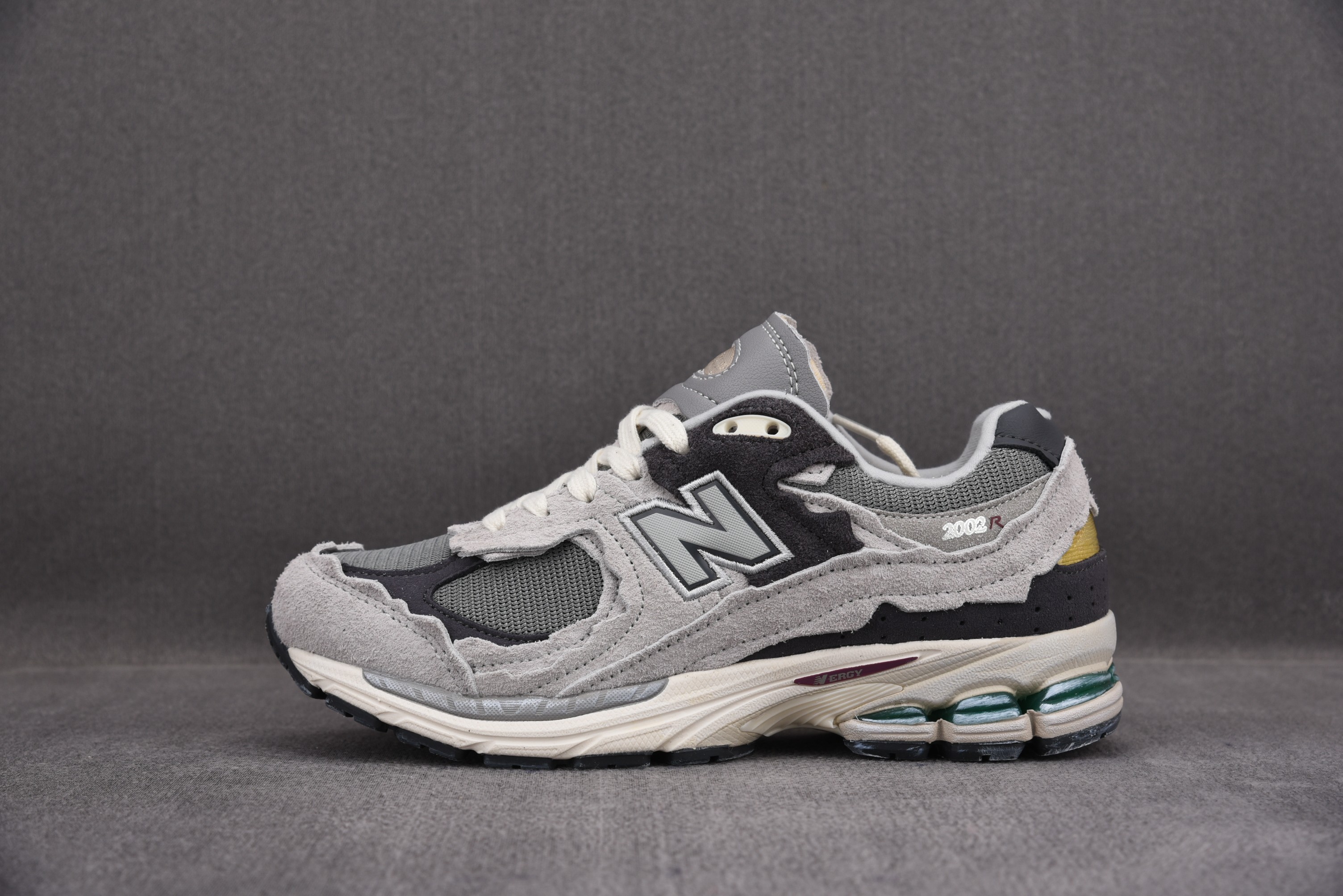New Balance 2002R Protection Pack Rain Cloud