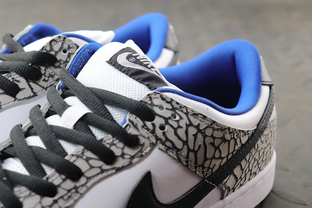 Nike SB Dunk Low Pro Supreme White Cement