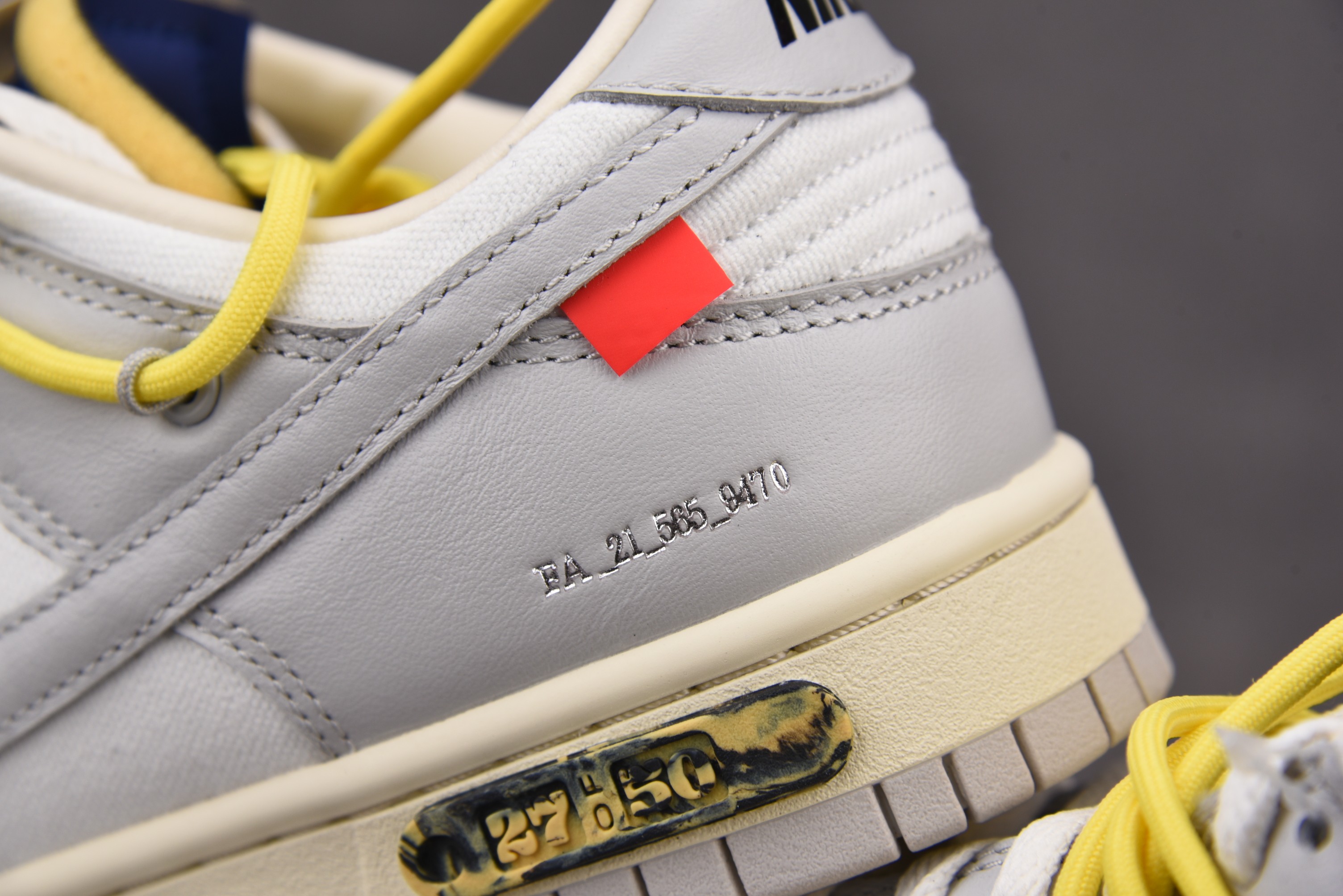 Nike Dunk Low Off-White Lot 27