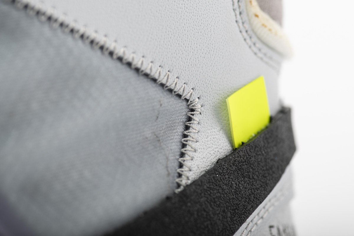 Nike Blazer Mid Off-White Queen