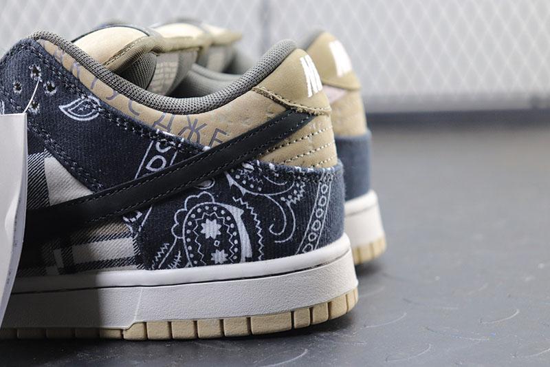 Nike SB Dunk Low Travis Scott